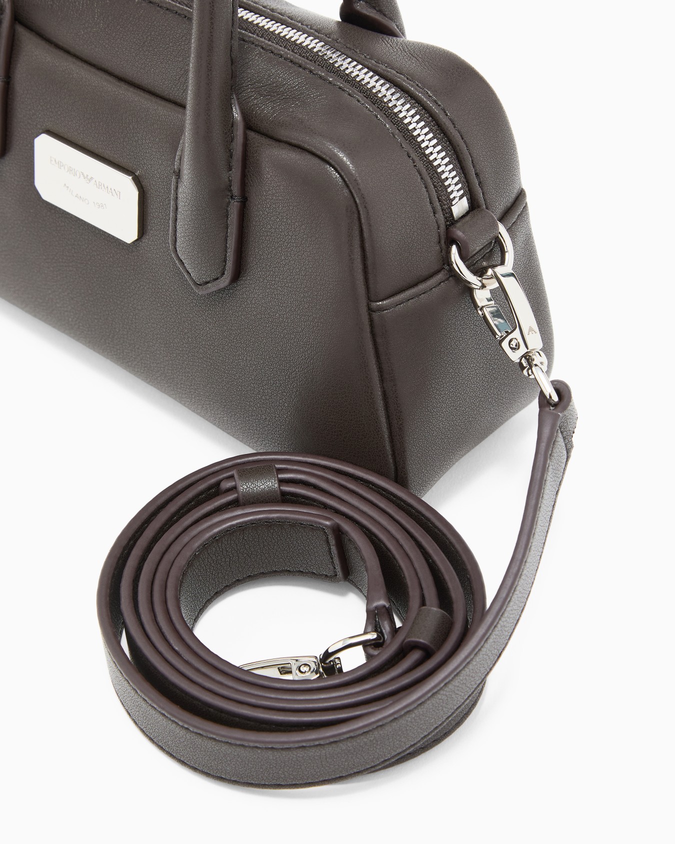 Crossbody Bags Slide 4