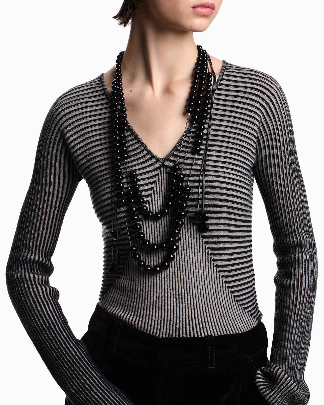 Jeu de Cartes multistrand necklace Slide 2