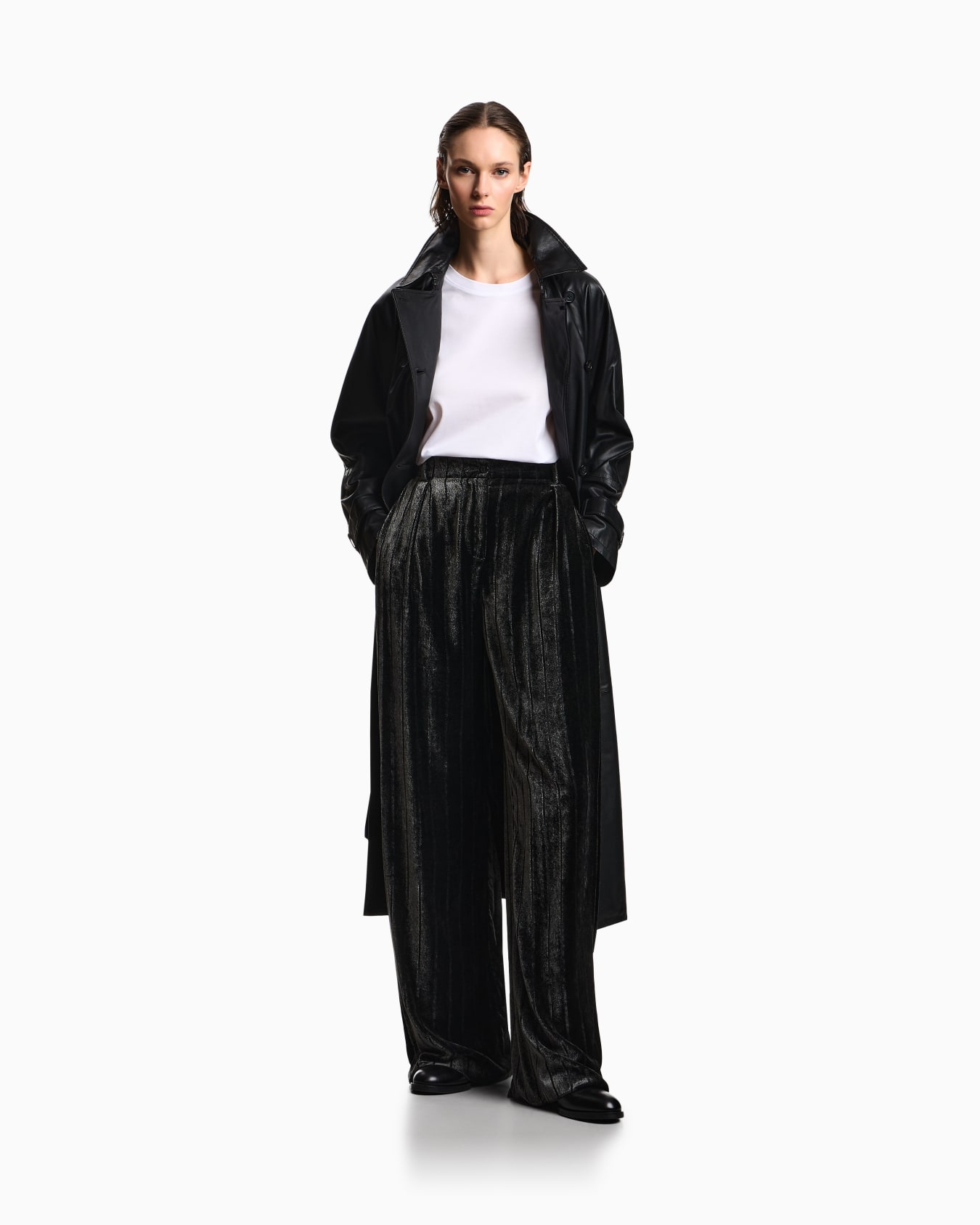 Velvet trousers with pleats with a devoré pinstriped motif Slide 1