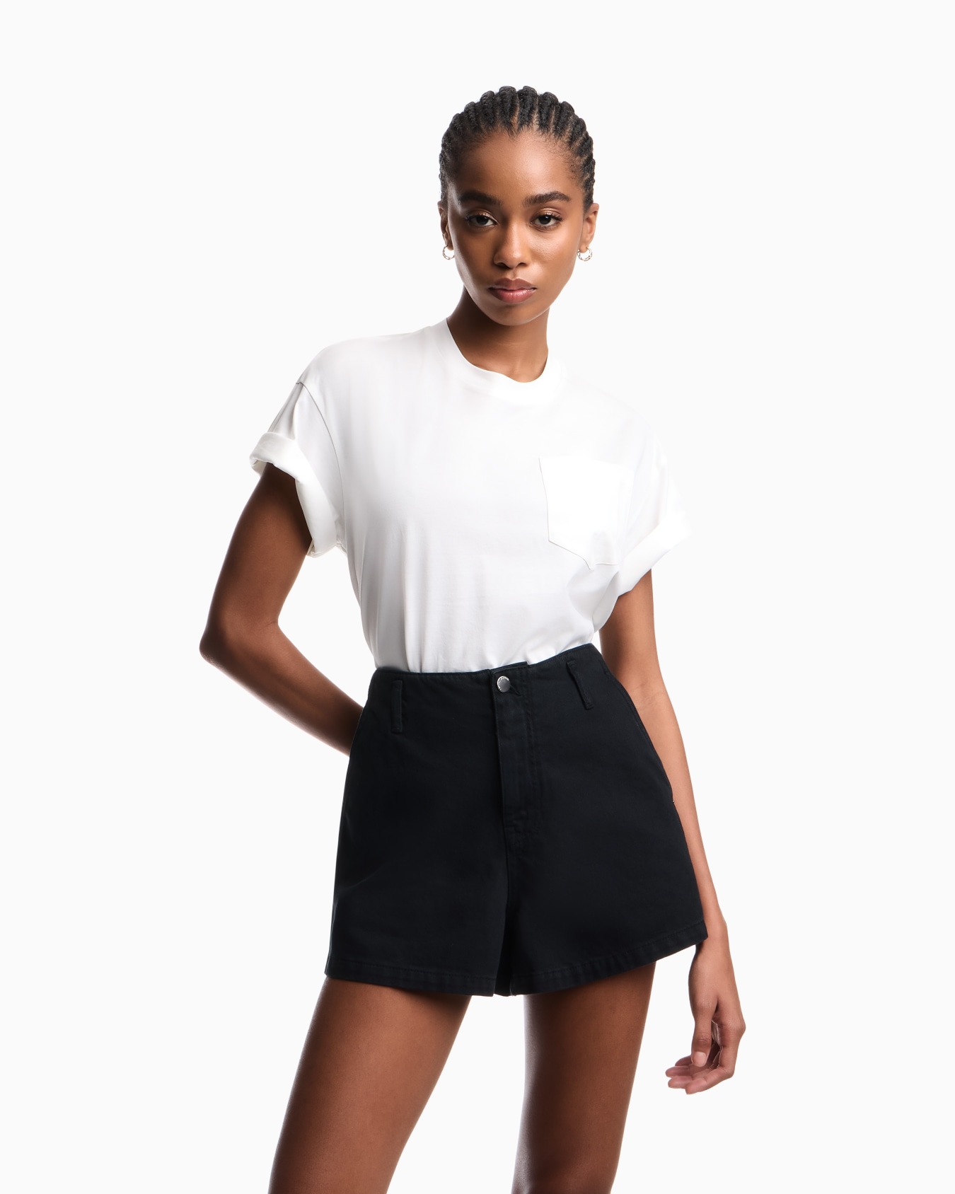 Regular-fit shorts in garment-dyed drill Slide 2