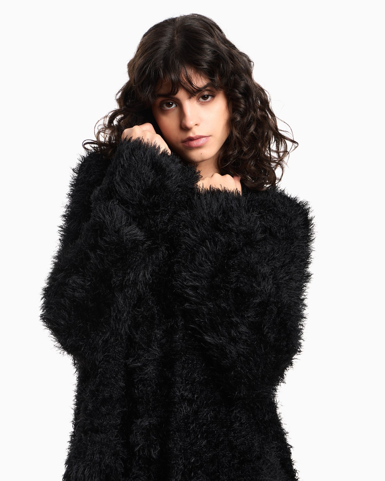Maxi cappotto in maglia effetto furry Slide 3