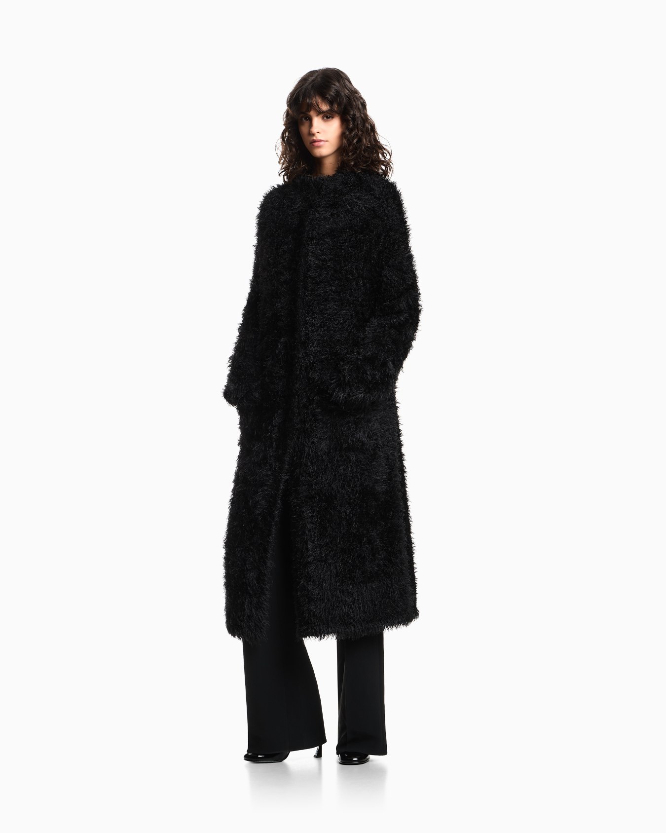 Maxi cappotto in maglia effetto furry Slide 1