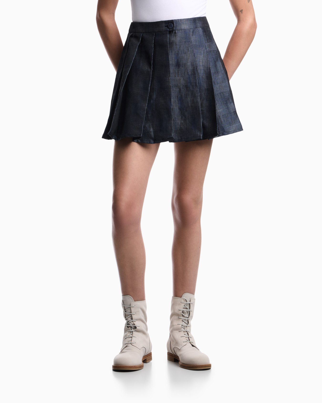 Metal-effect linen-blend jacquard mini culottes Slide 2