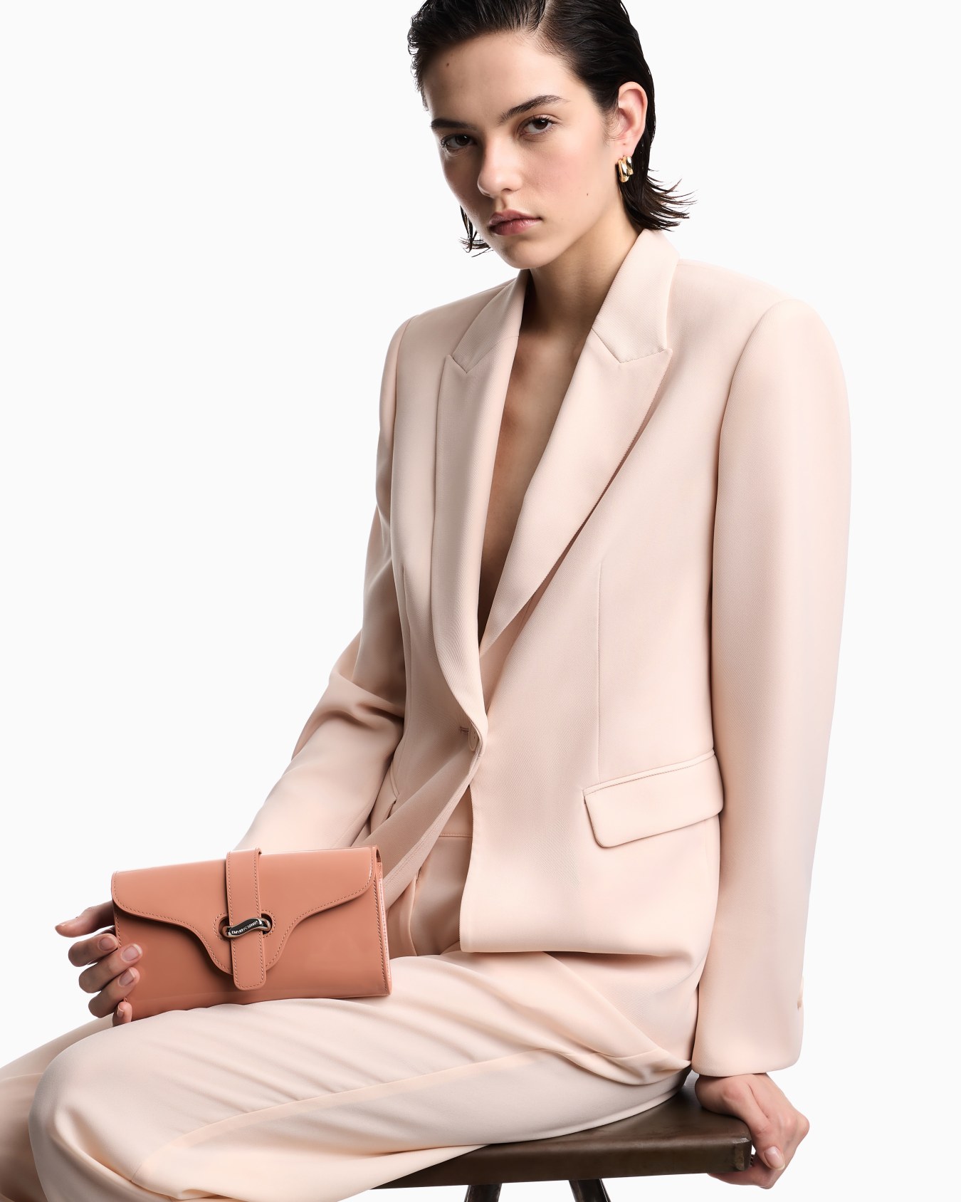 Patent leather mini shoulder bag Slide 6