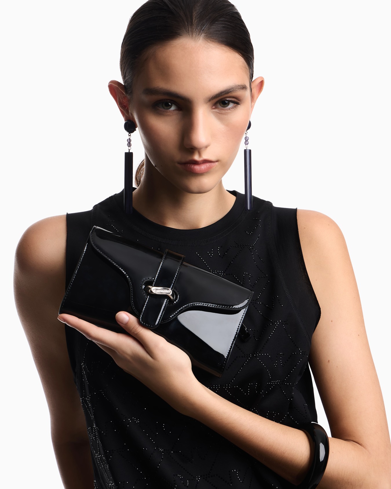 Patent leather mini shoulder bag Slide 6