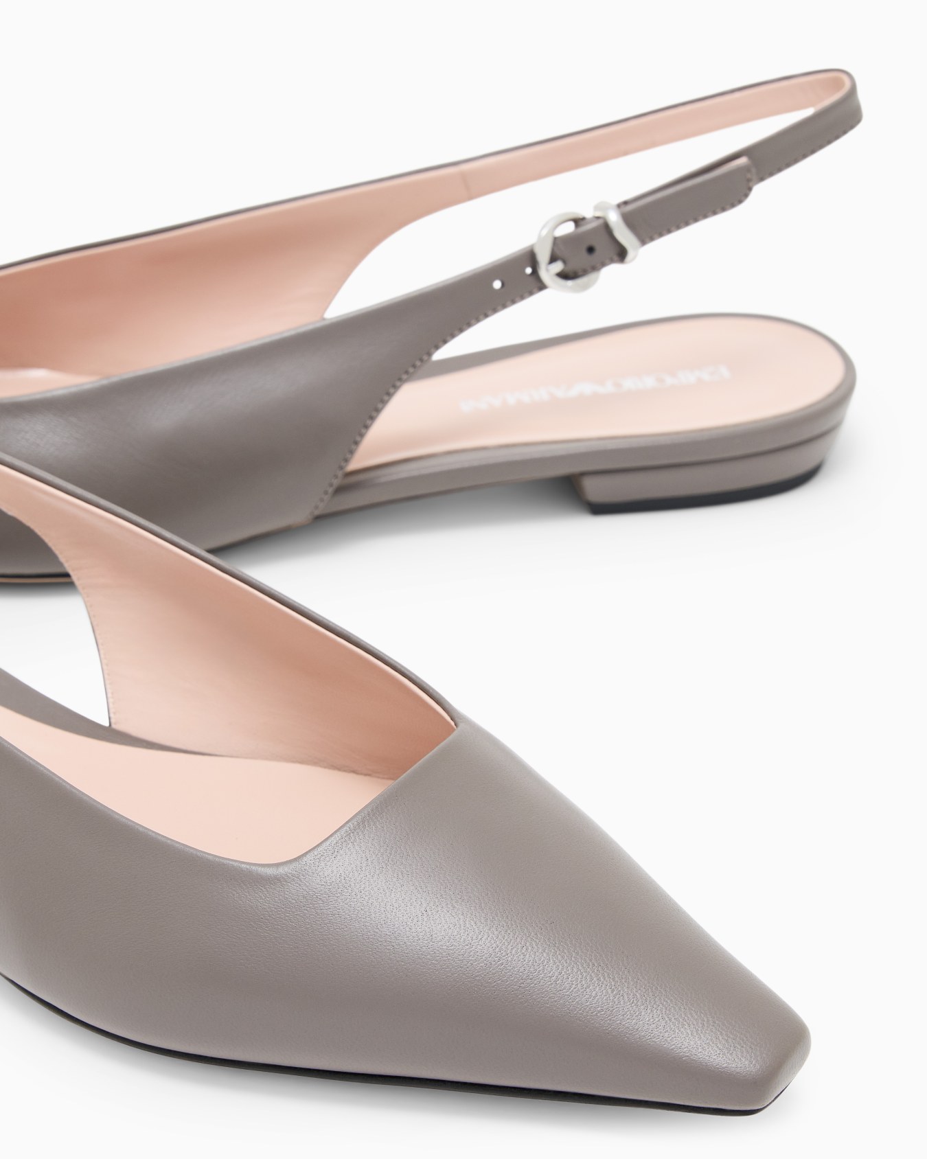 Ballet flat in nappa leather with a leather and rubber sole Slide 4
