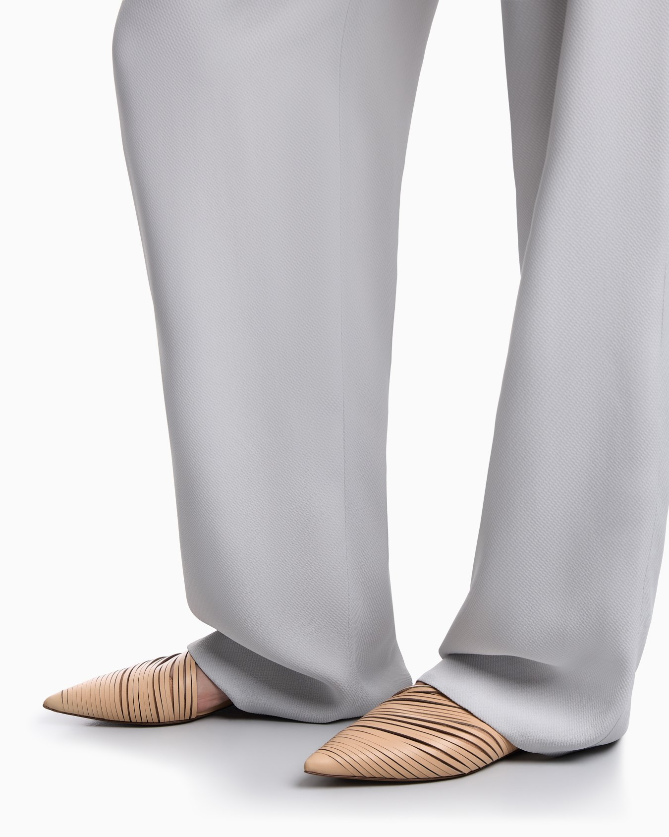 Laser-cut leather mules Slide 6