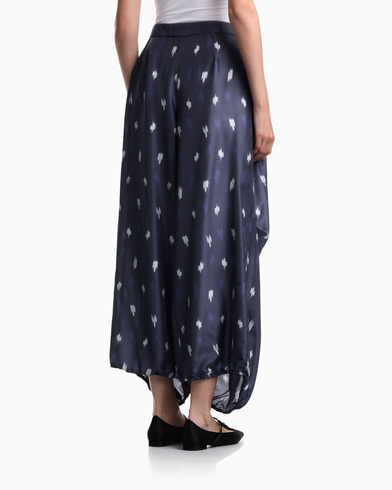 Hose aus Shantung-Seide mit weitem Bein und Carpet-Print Folie 5