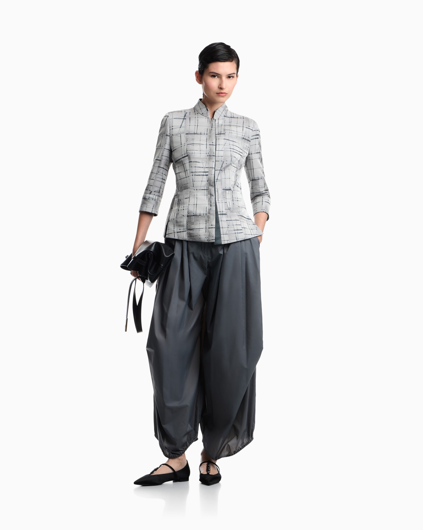 Lightweight nylon wide-leg trousers Slide 1