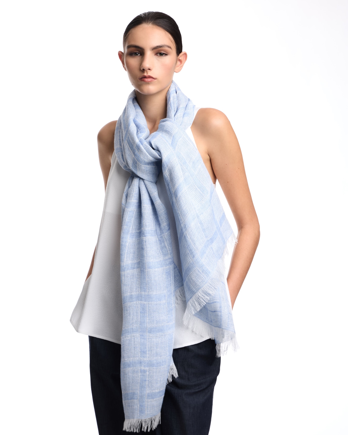 Brushed linen scarf with lurex Slide 2