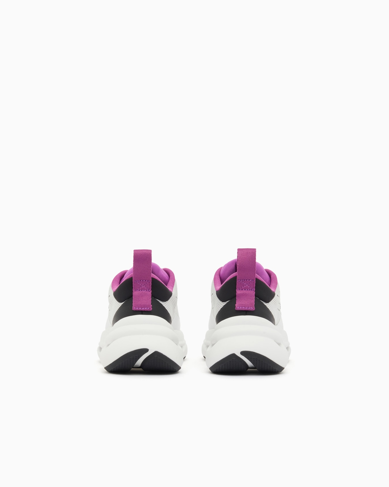 Breathable mesh sneakers with a thick cushioned rubber sole Slide 3