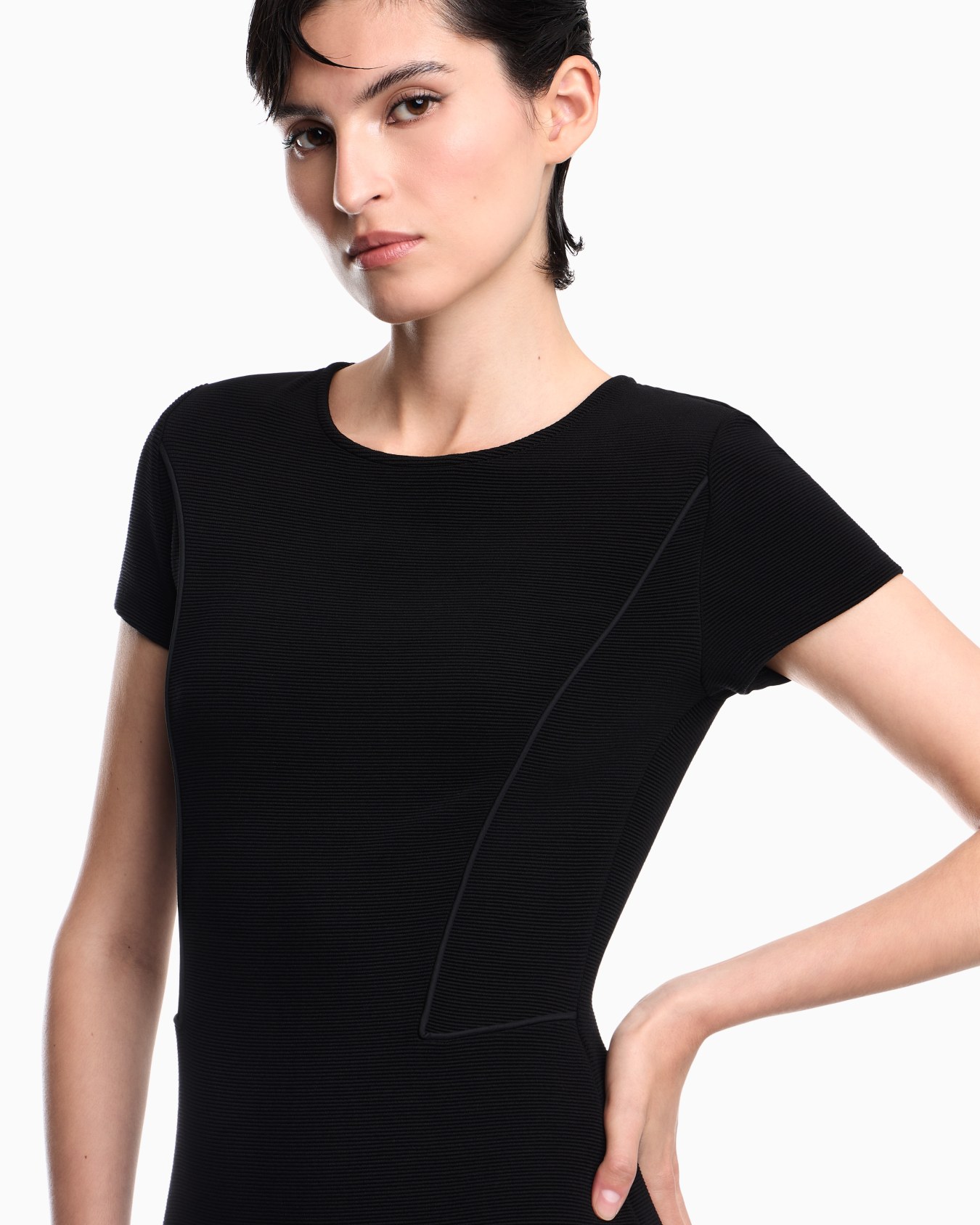 Unlined dress in ottoman jersey with matte satin piping Slide 5
