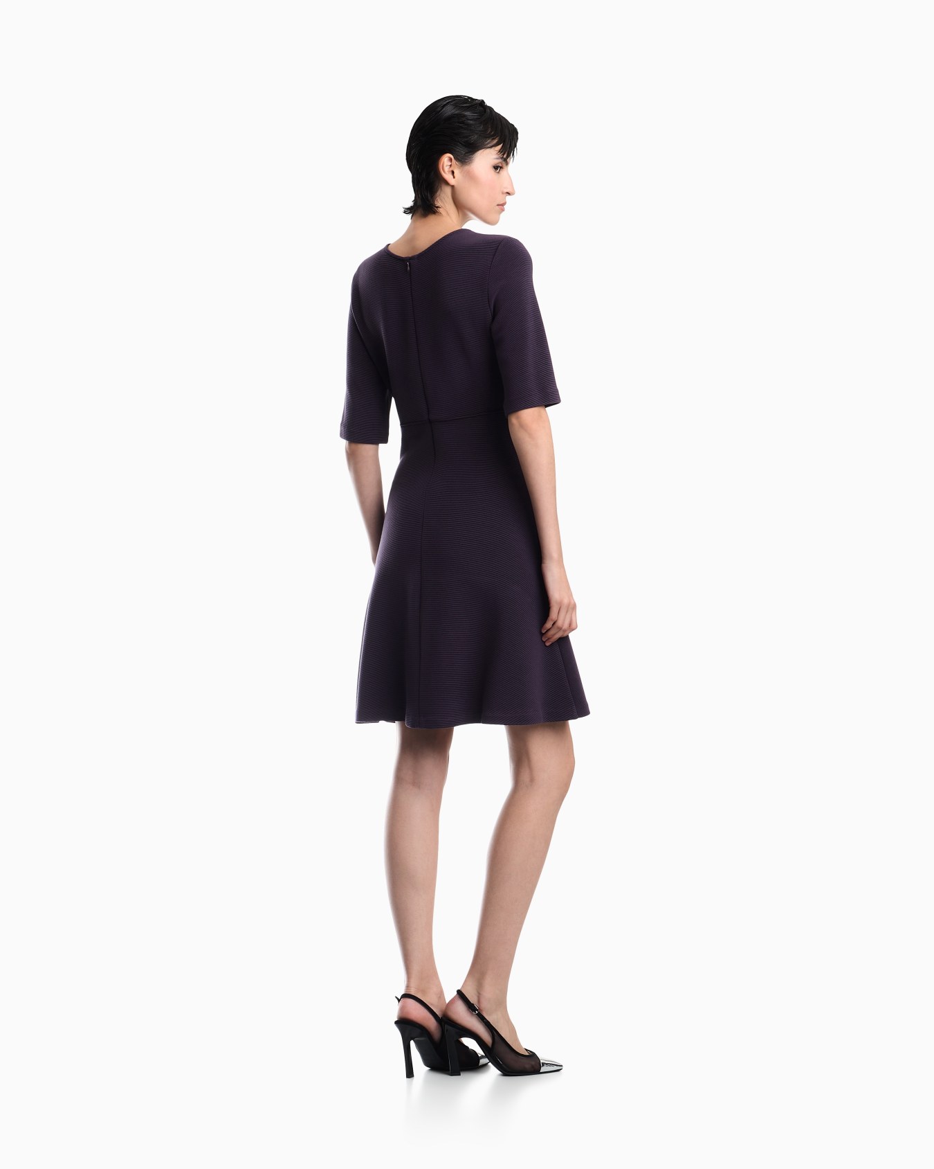 Unlined dress in ottoman jersey with matte satin piping Slide 4