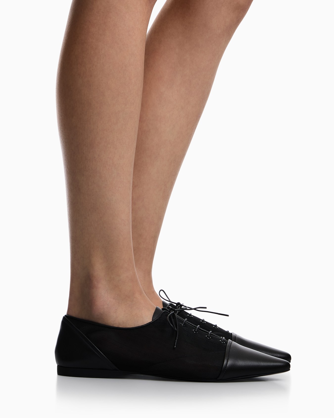 Pointed-toe mesh lace-ups Slide 6