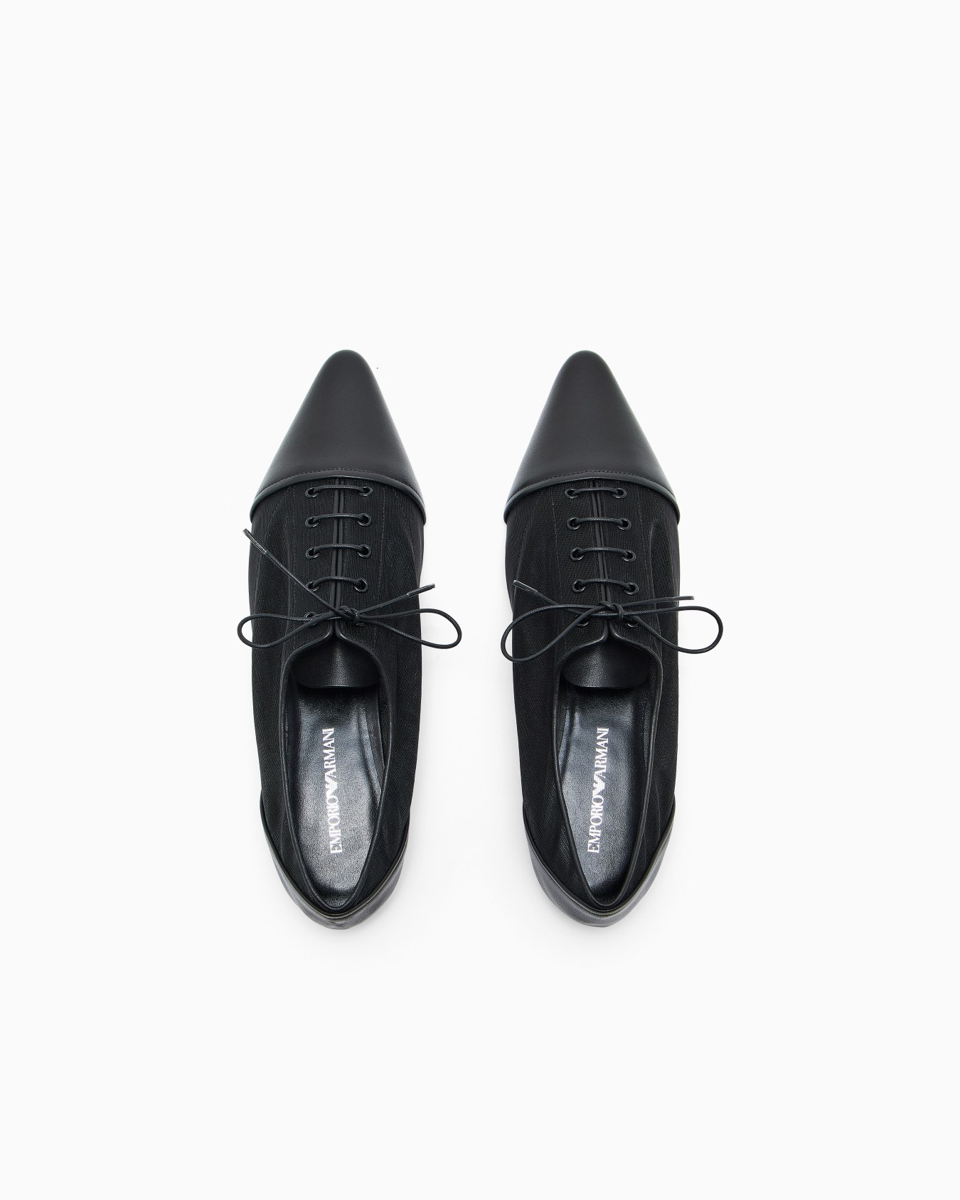 Schnürschuhe aus Mesh mit spitzer Zehenpartie Folie 2