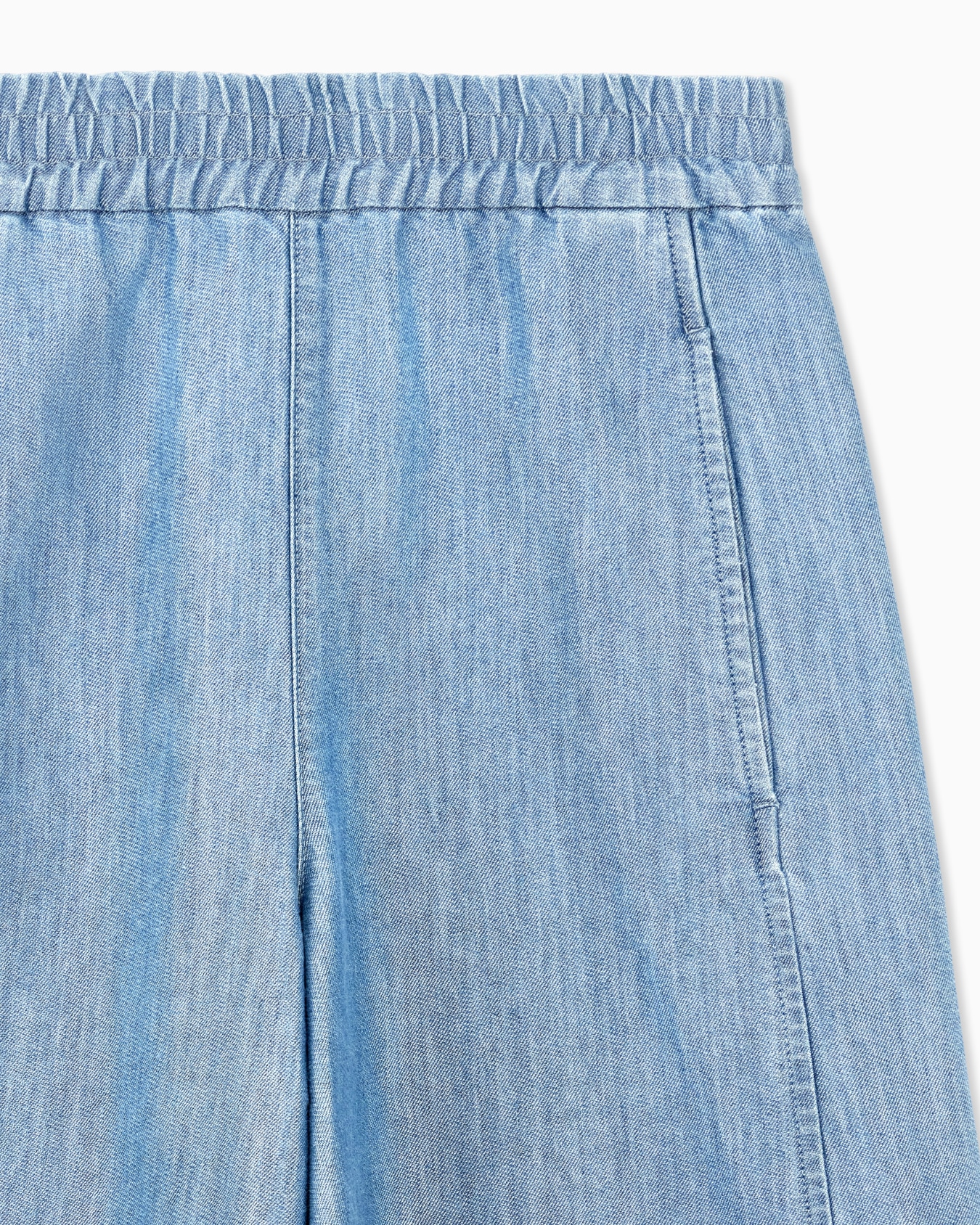 Wide-leg metal-look denim trousers with an elastic waist Slide 3