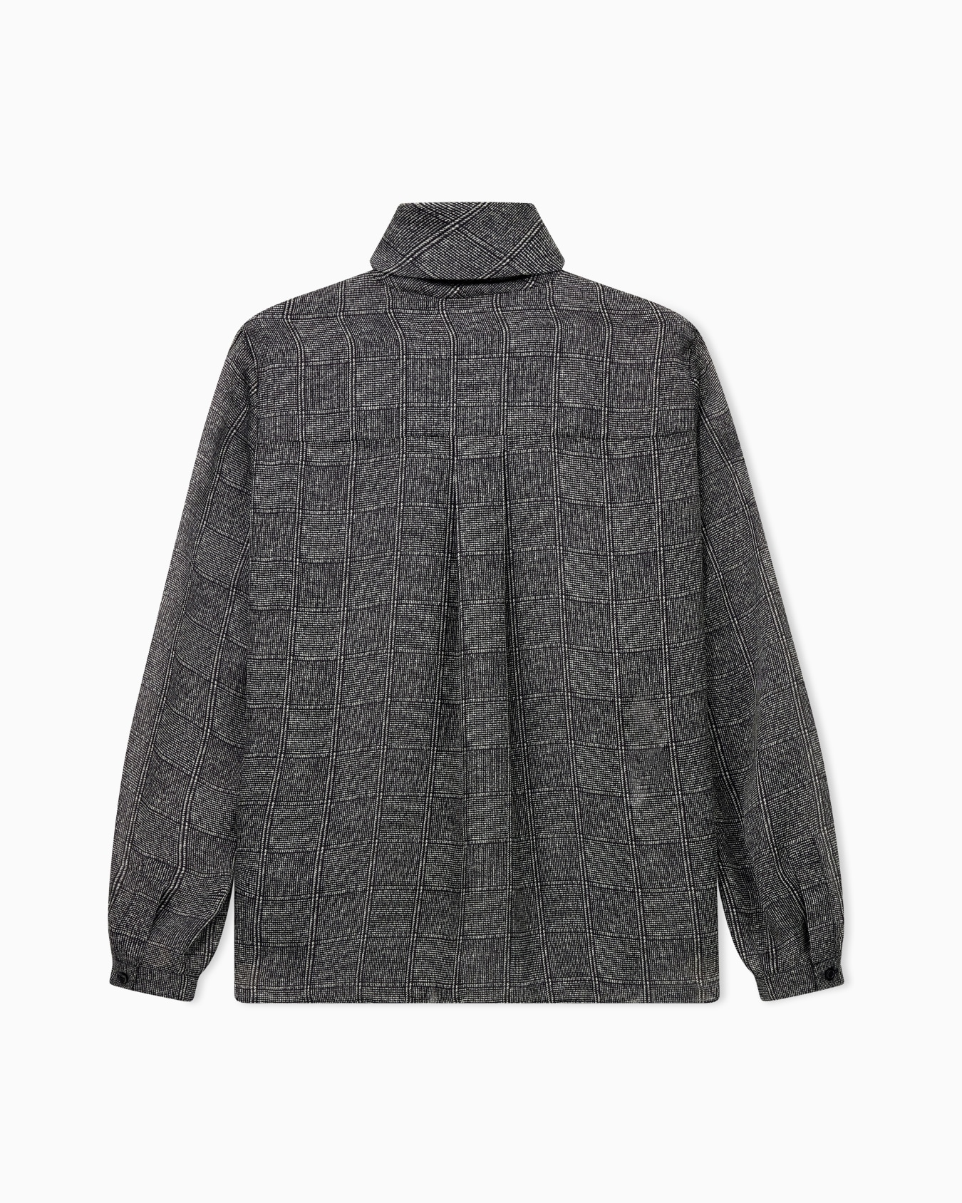 Long-sleeve shirt with a checkered pattern and high collar