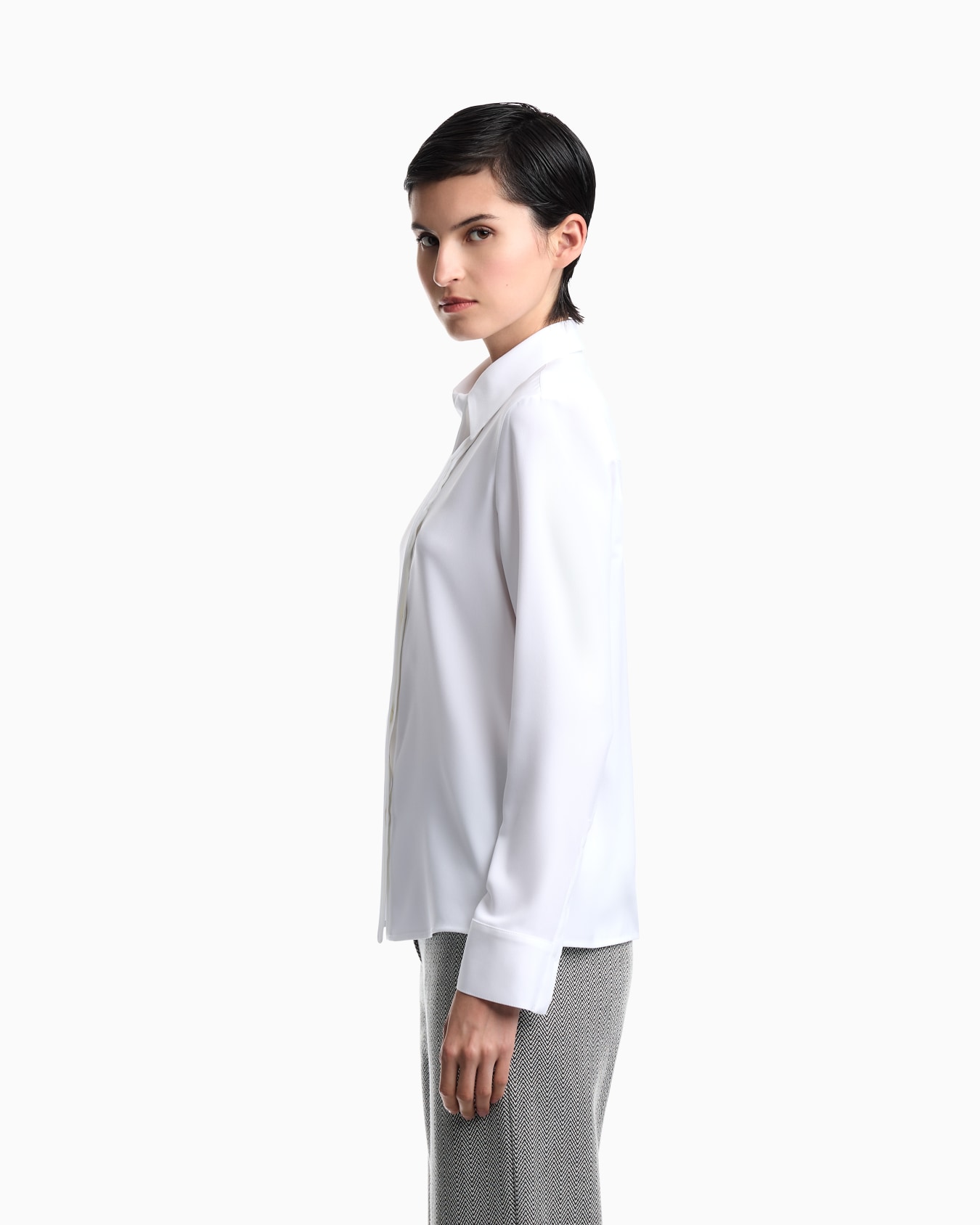 Long-sleeve crepe satin shirt with a hidden button placket Slide 7