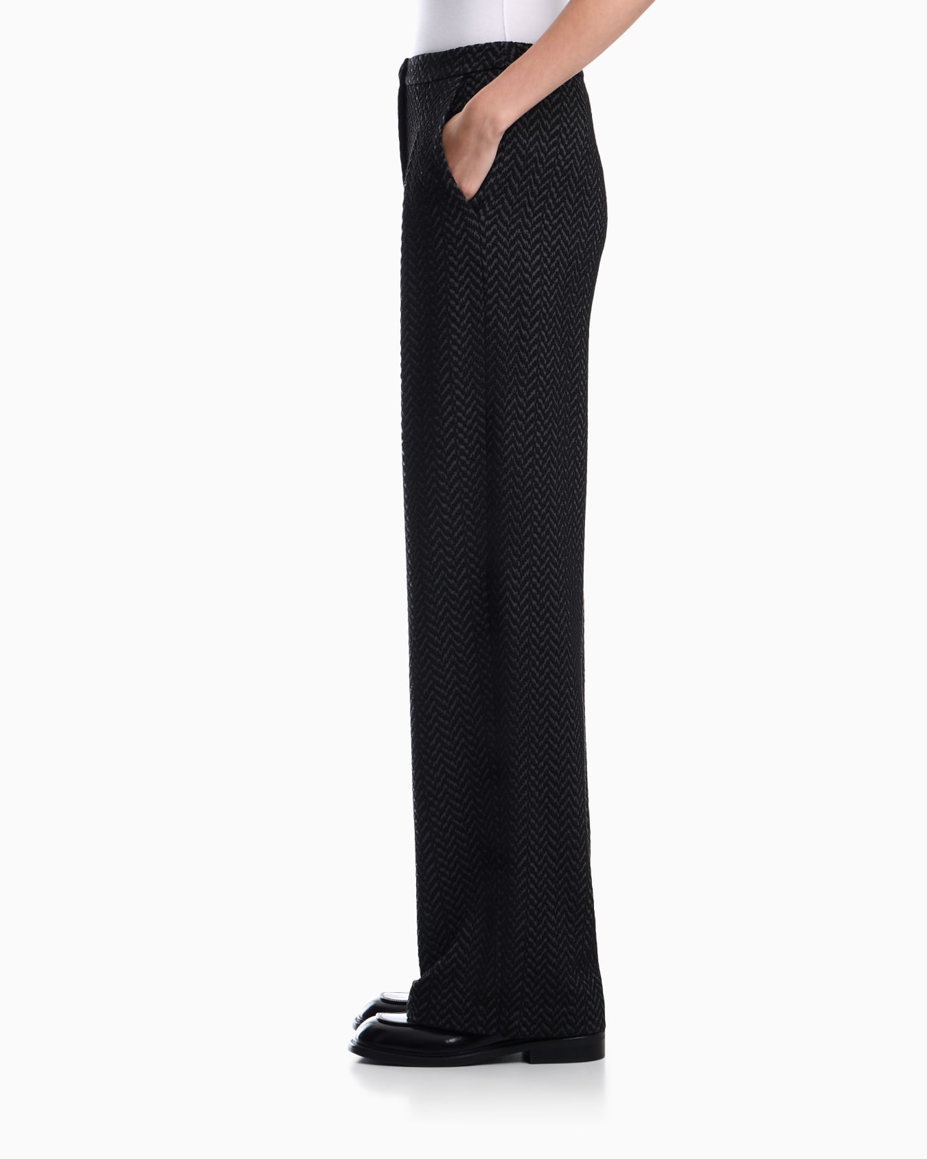 Chevron jacquard jersey pants Signature Capsule Slide 7