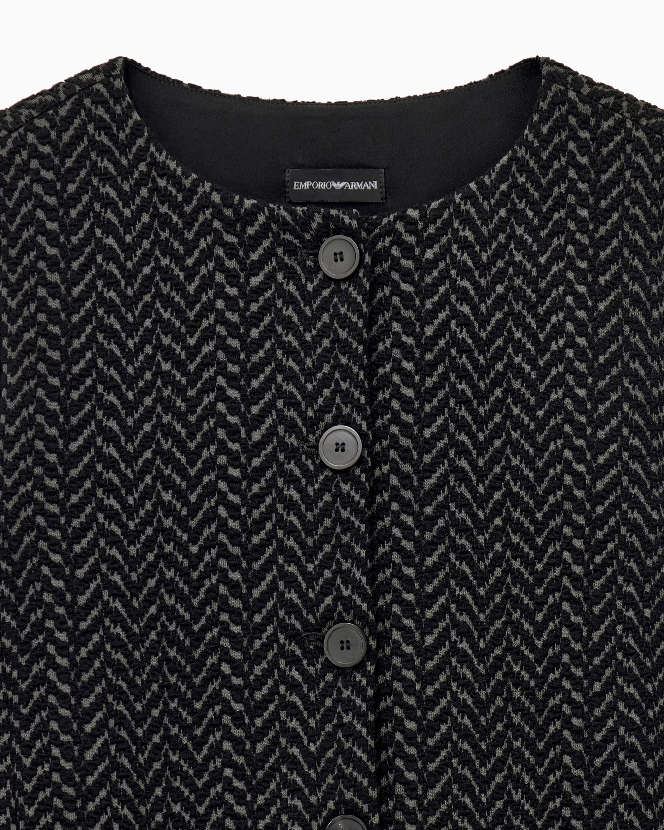 Chevron jacquard jersey vest Signature Capsule Slide 4