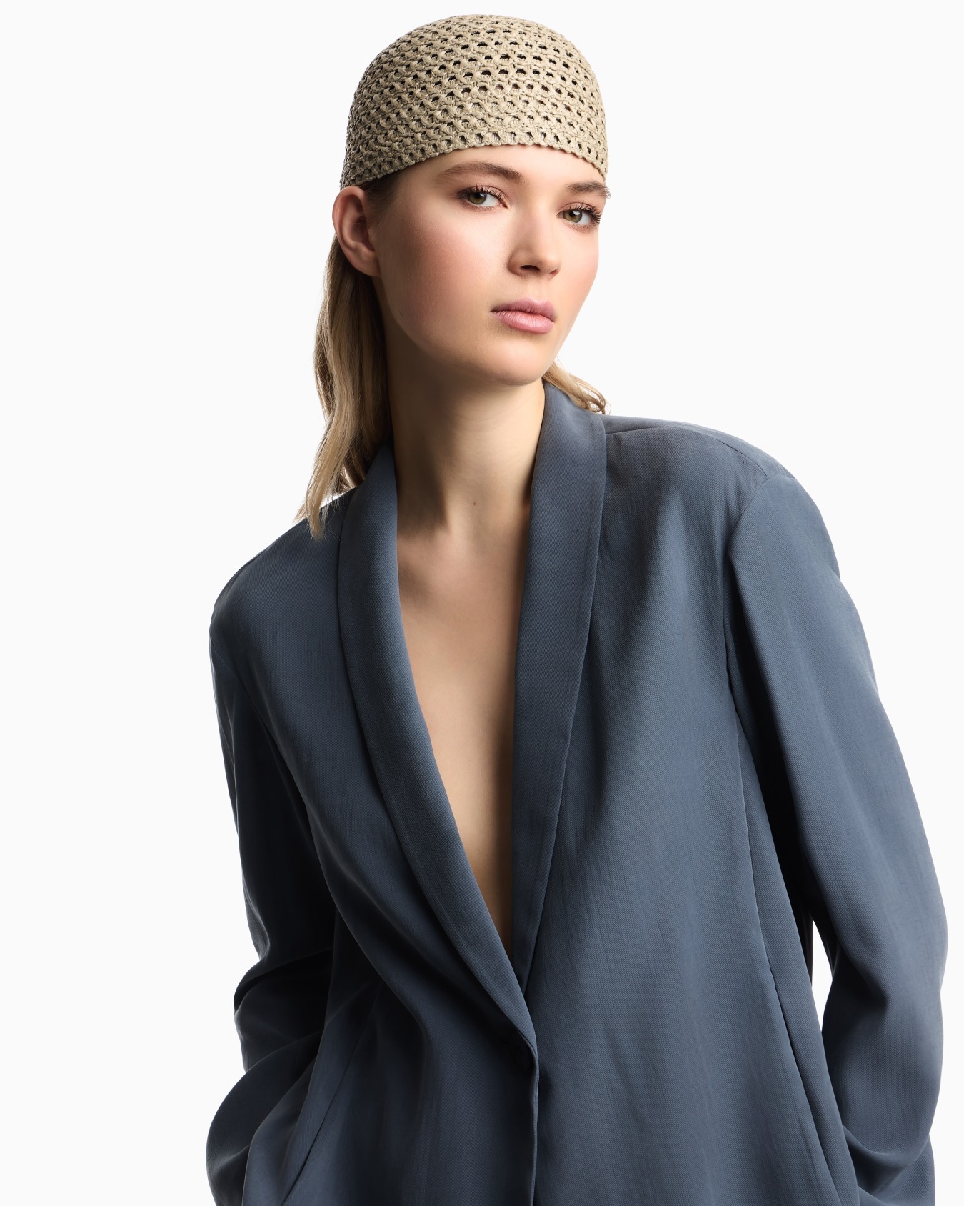 Woven paper yarn cap Slide 2