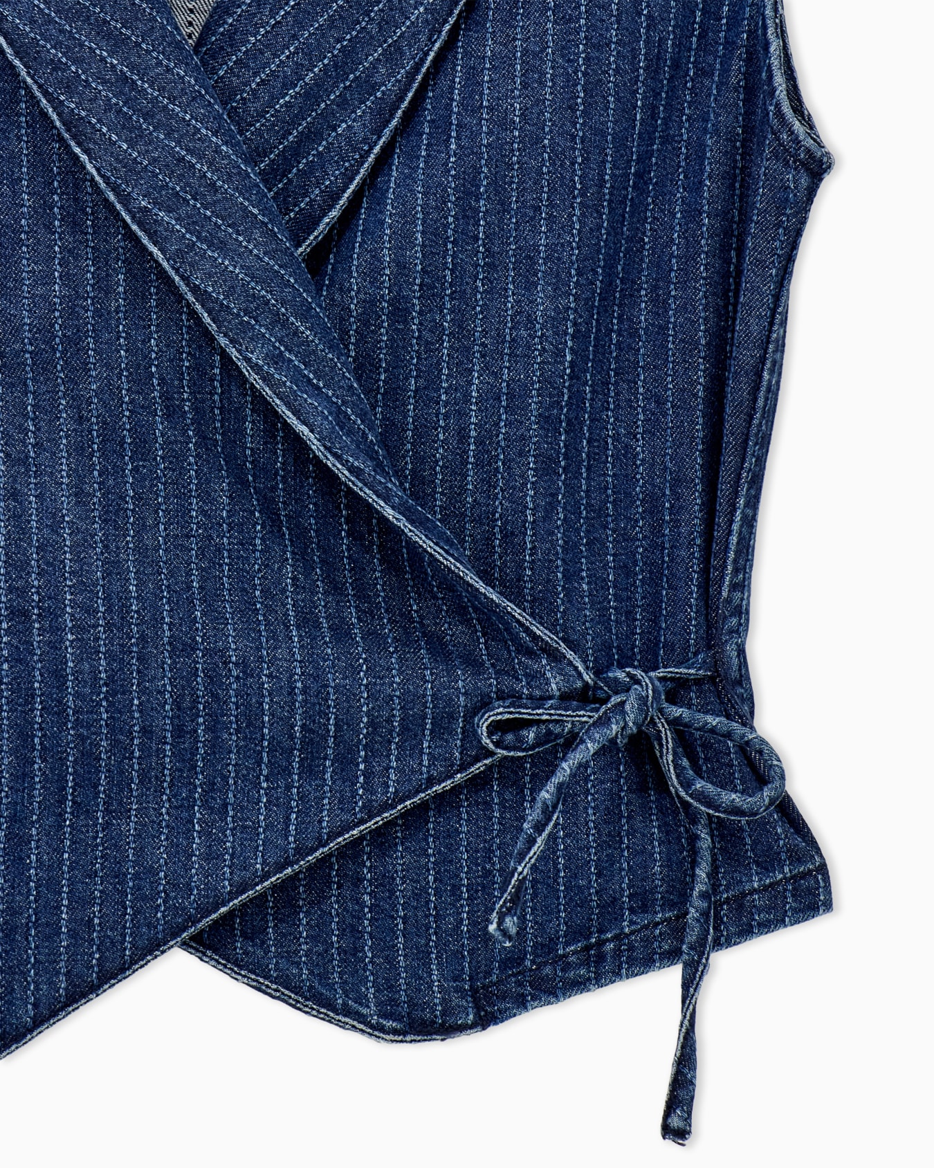 Pinstriped denim wrap waistcoat with lapels and a side tie Slide 2