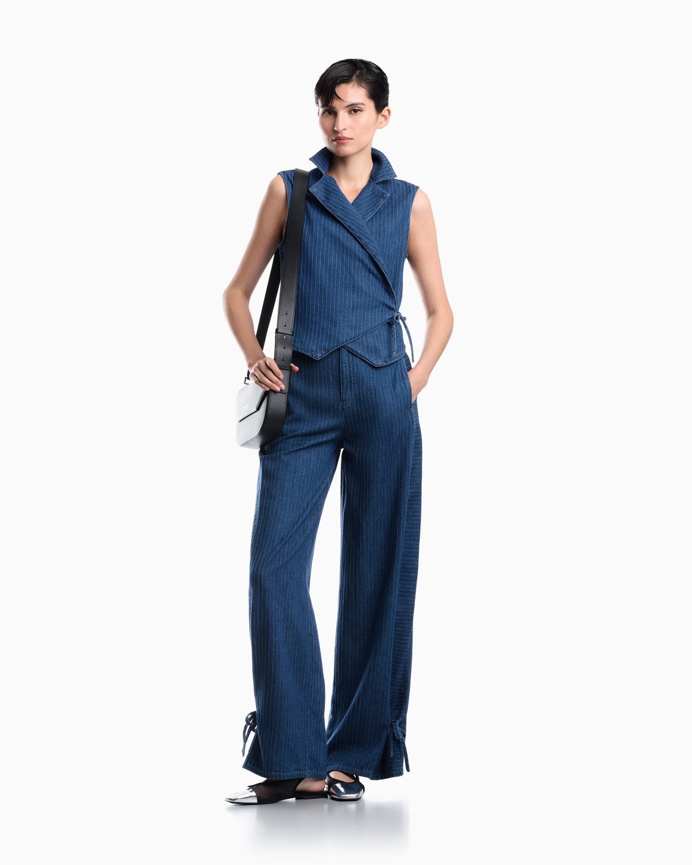 Pinstriped denim wrap waistcoat with lapels and a side tie Slide 1
