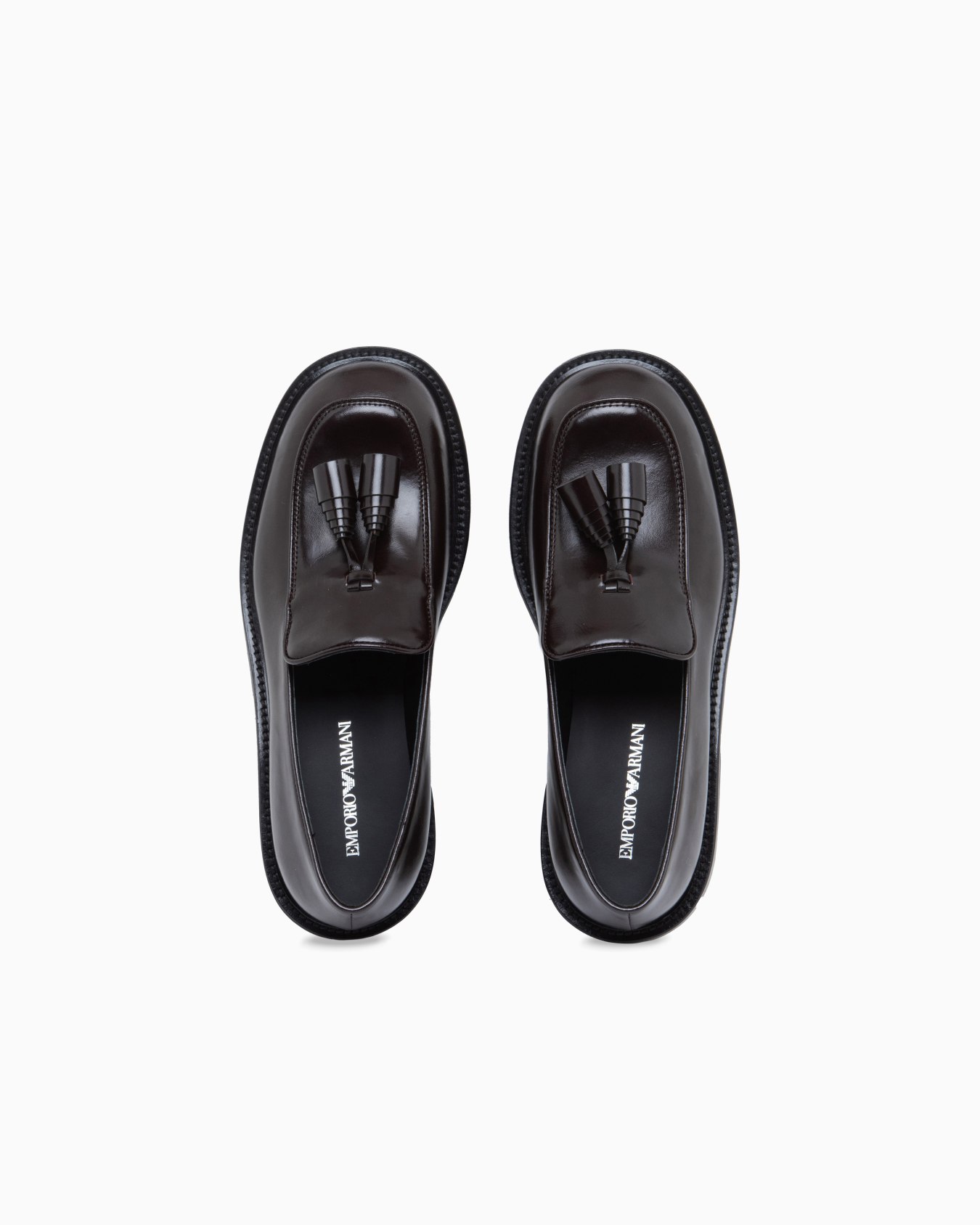 Loafer aus glänzendem Leder mit Quasten und robuster Sohle Folie 2