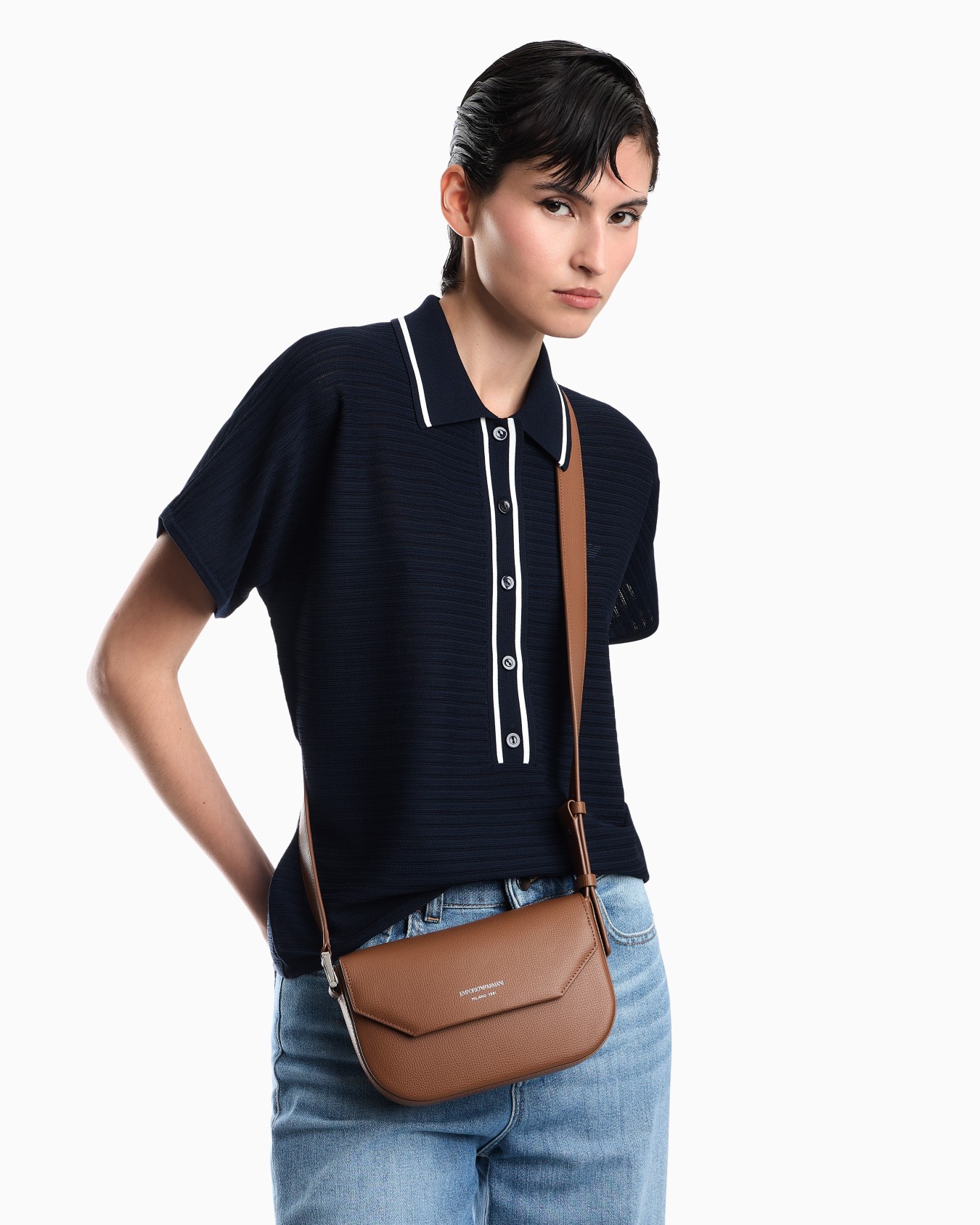 Emporio Armani 1981 mini leather shoulder bag Slide 6