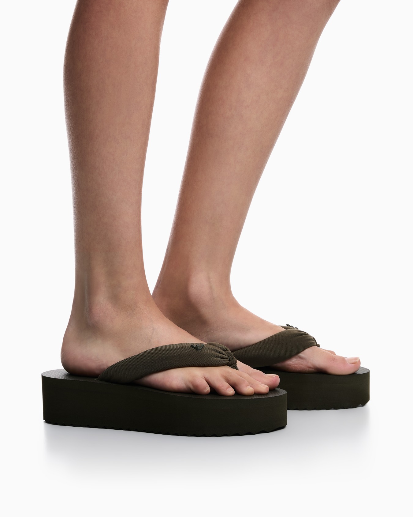 Flip-flops with rubber wedge Slide 6