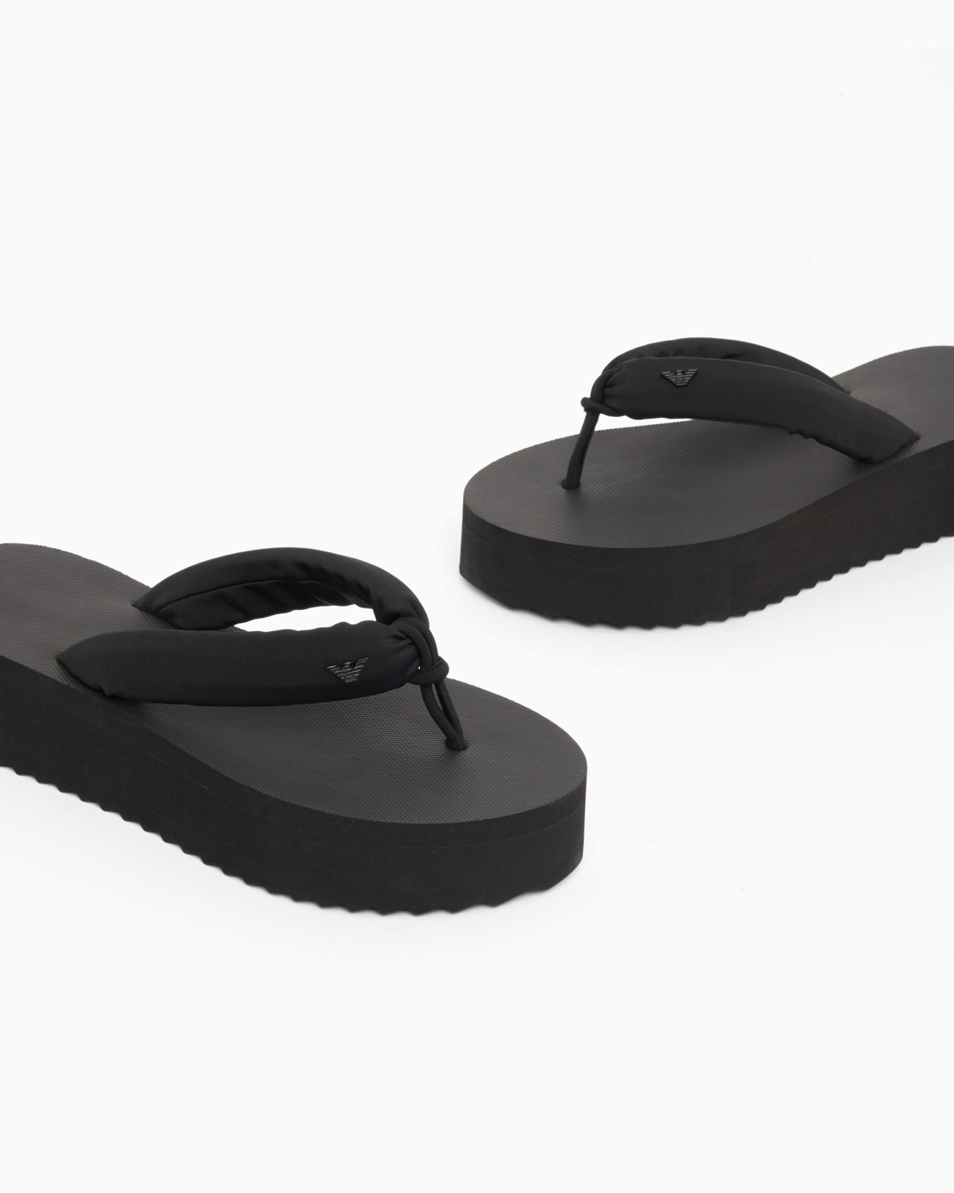 Flip-flops with rubber wedge Slide 4