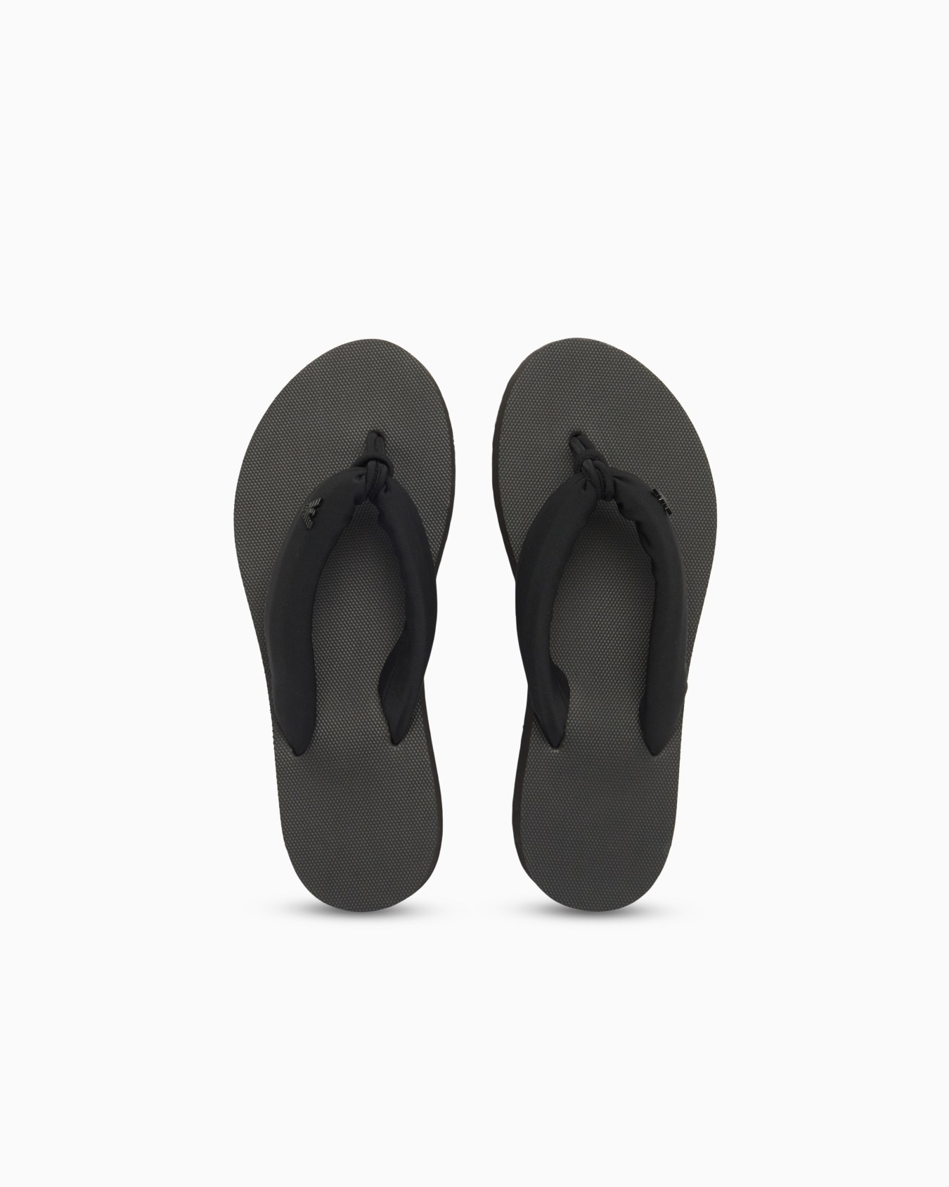Flip-flops with rubber wedge Slide 2