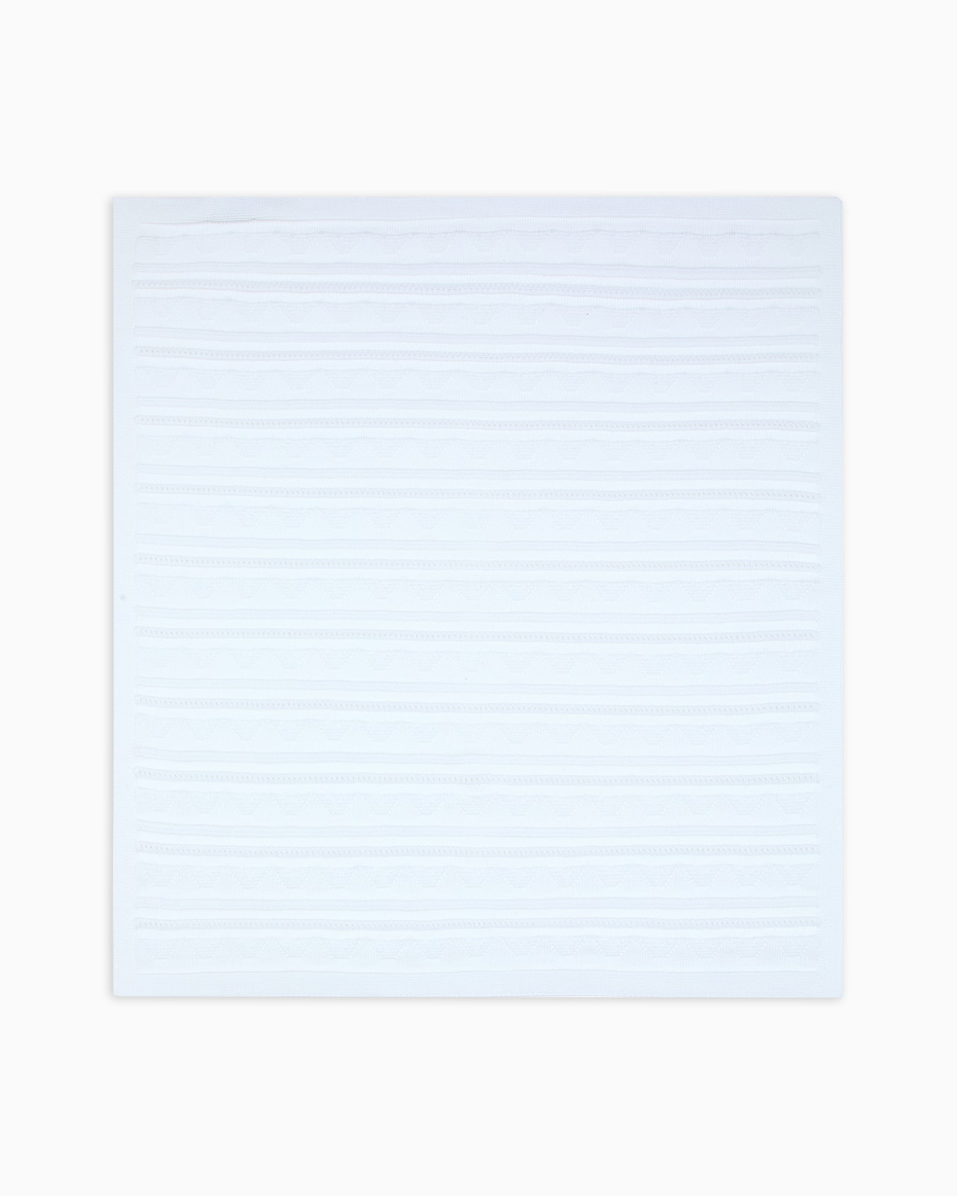 Embossed jacquard knit blanket Slide 0