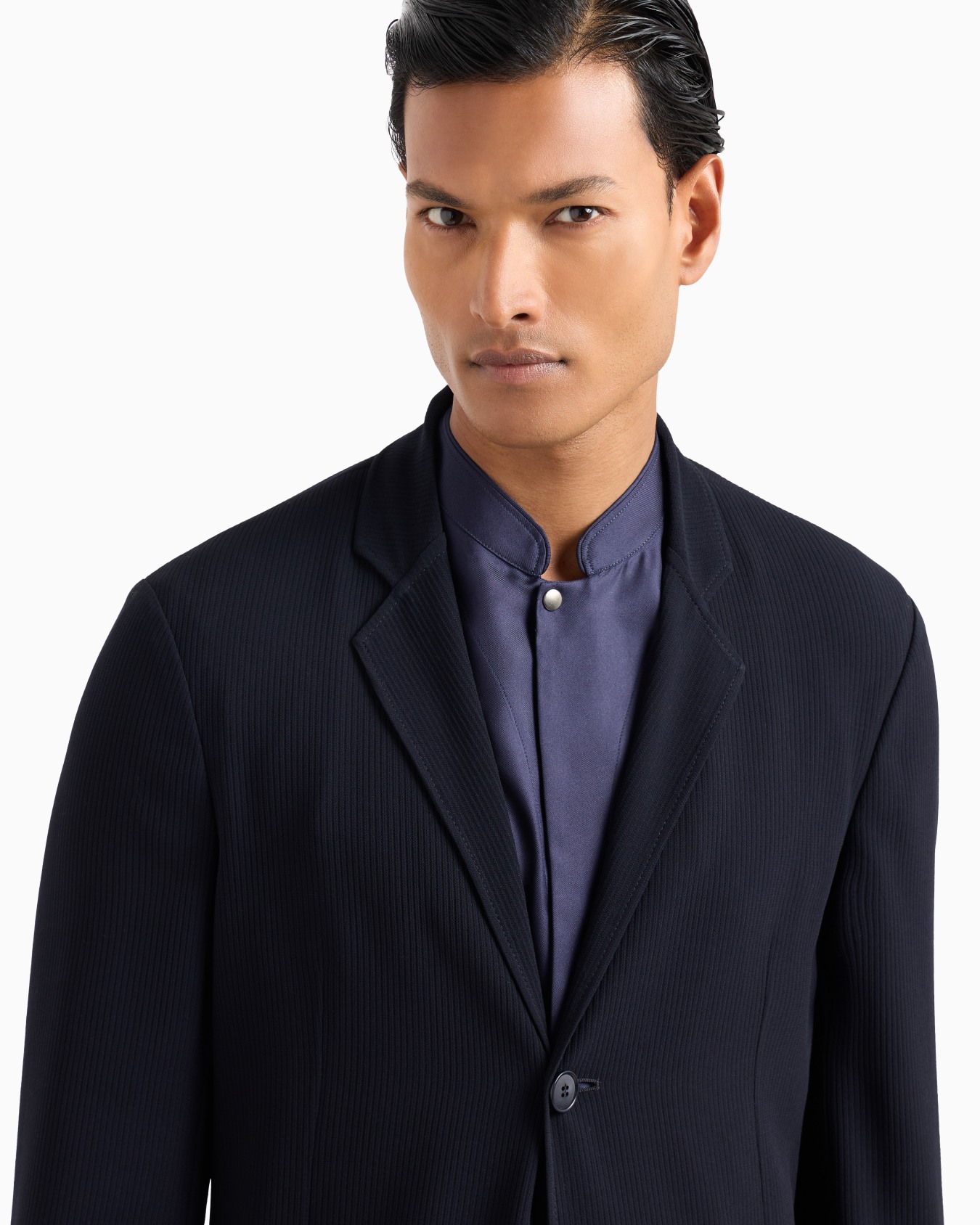 Chaqueta de abotonadura sencilla de mezcla de cupro efecto malla Diapositiva 4