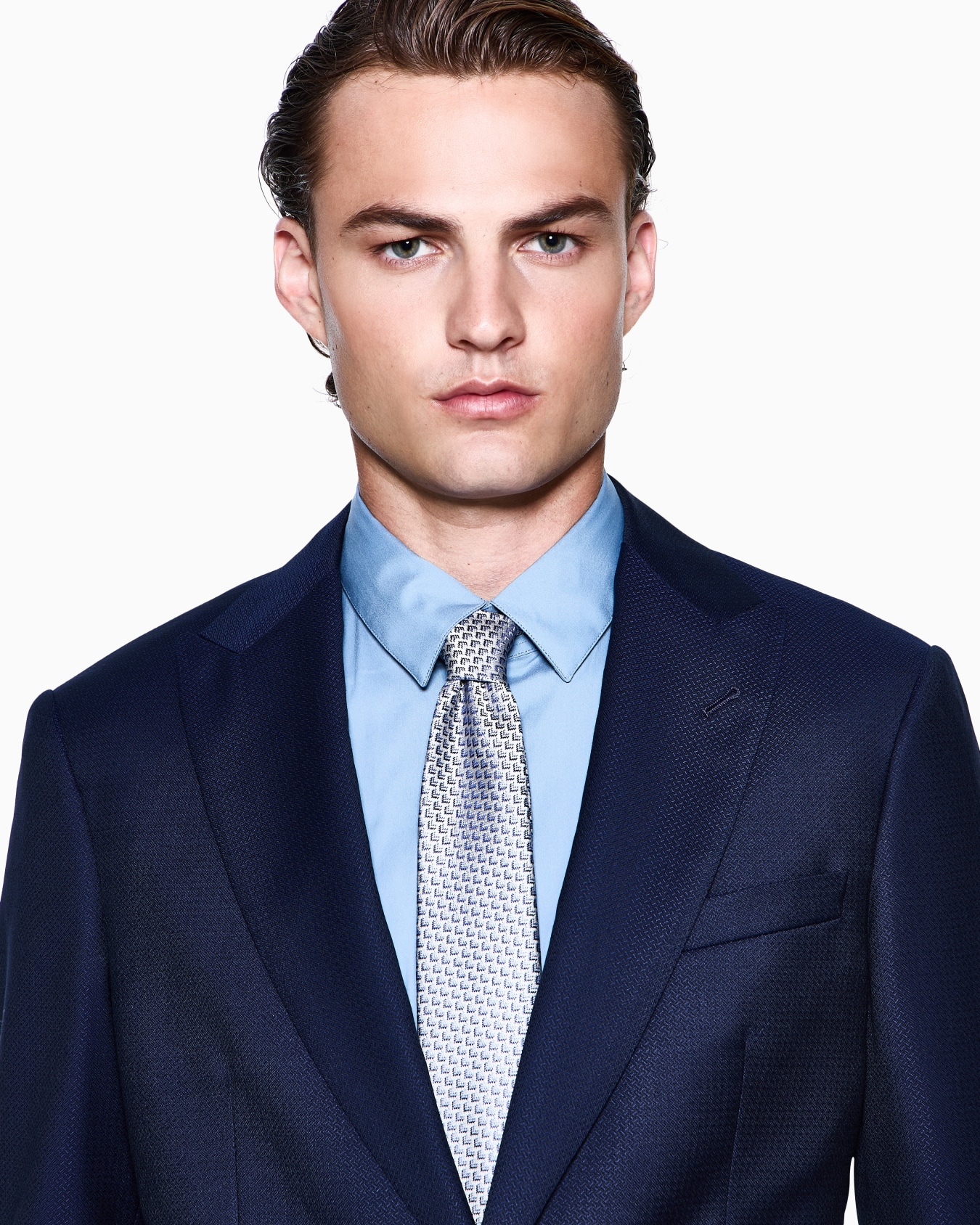 Slim-fit shirt in cotton poplin Slide 4