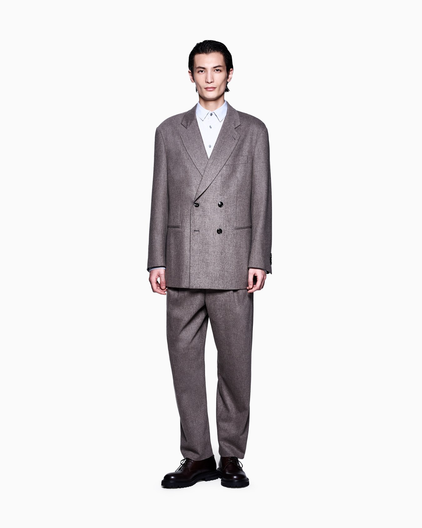 Classic Stretch Button-Down Slide 1