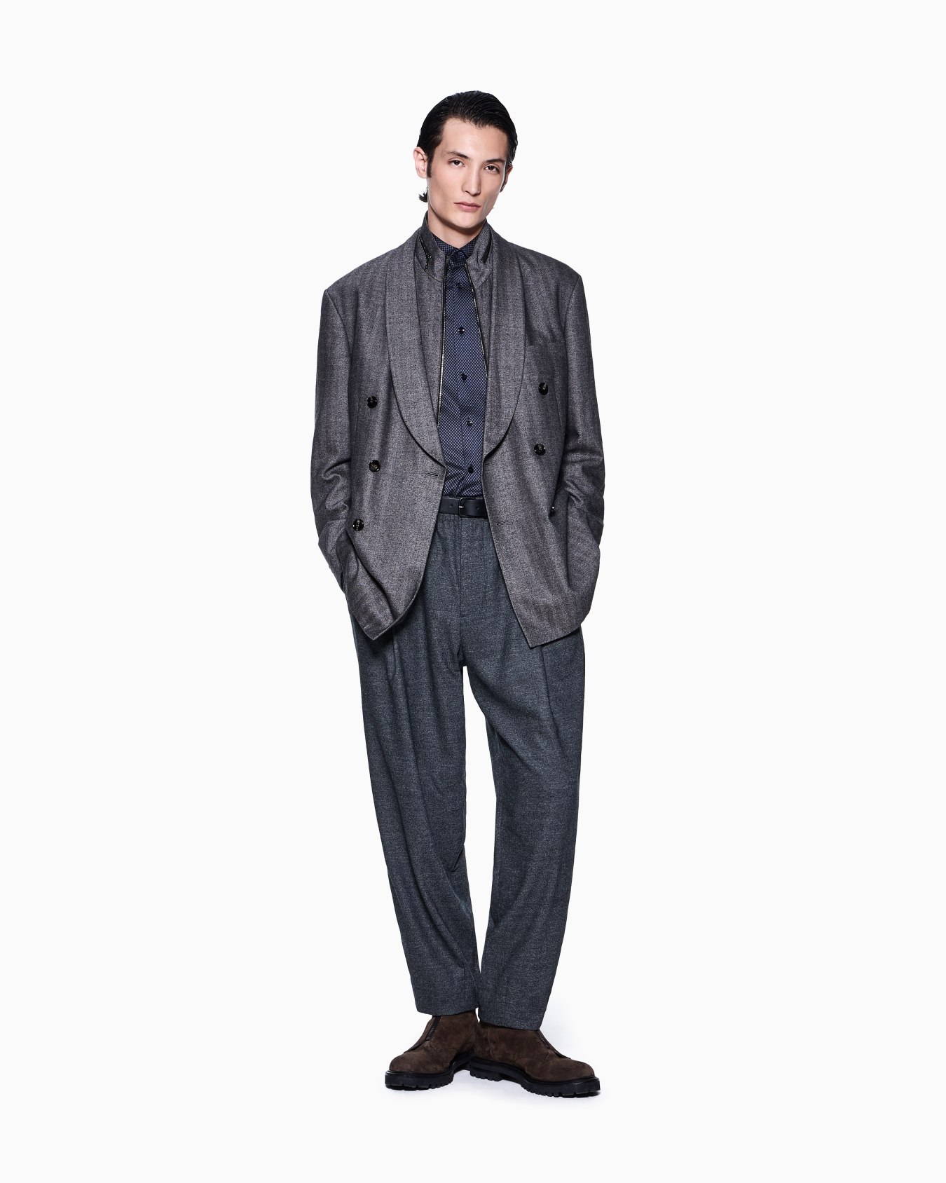 Slim Fit-Hemd aus Seiden-Jersey und Baumwolle in Mikro-Jacquard-Stoff Folie 1