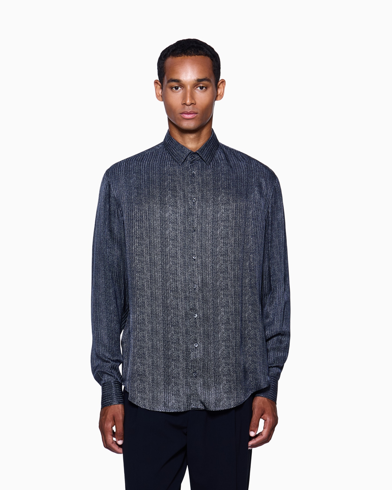 Regular-fit printed viscose and silk shirt Slide 3