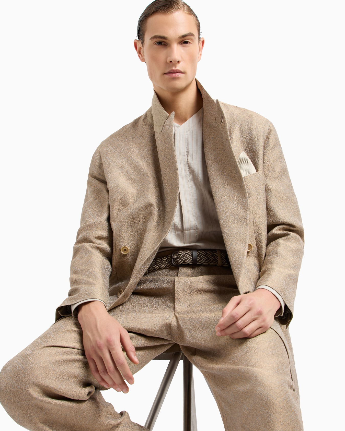 Flat-front trousers in viscose, linen and silk jacquard Slide 6