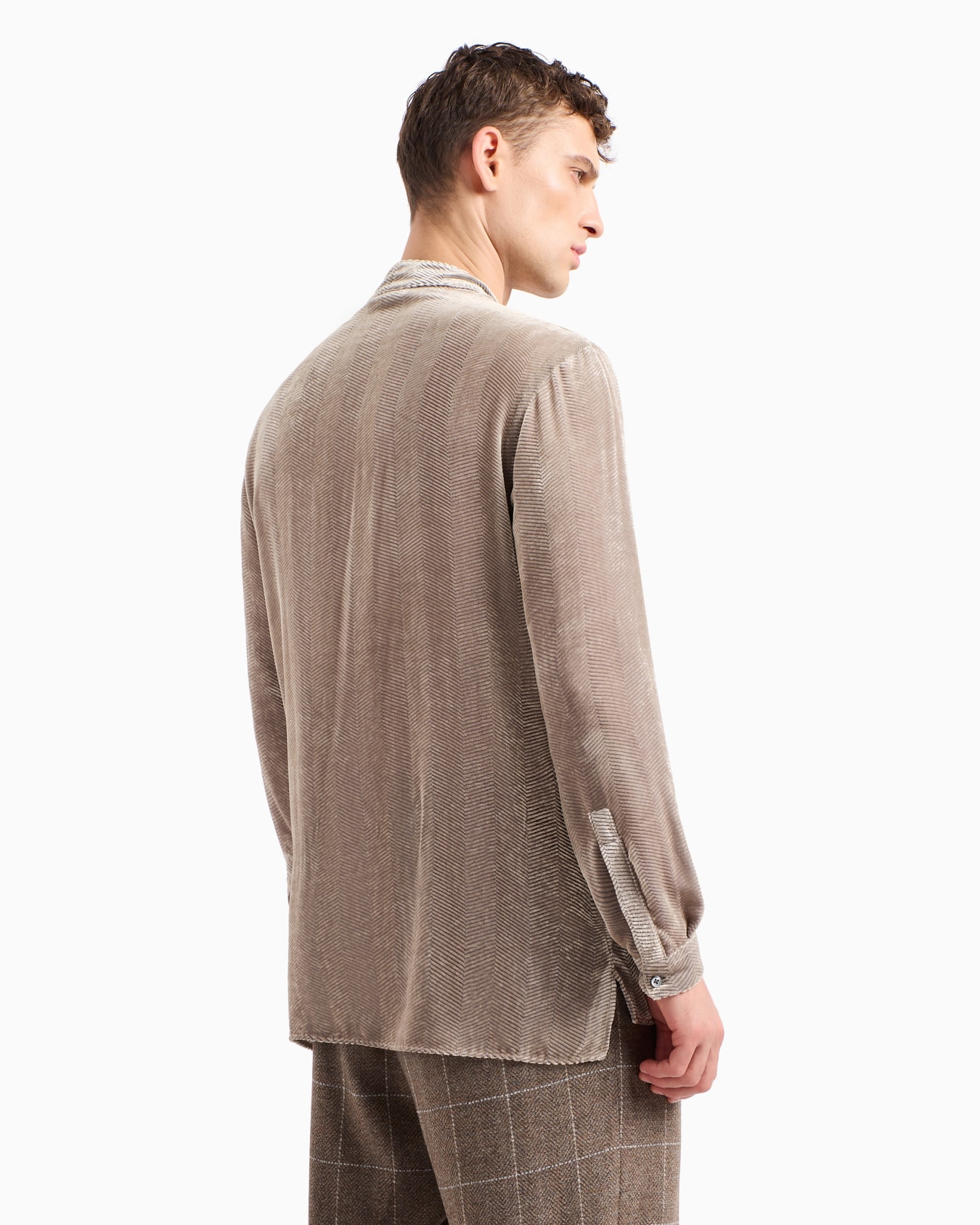 シャツ ベルベット オパール加工シェブロンモチーフ スライドする 3