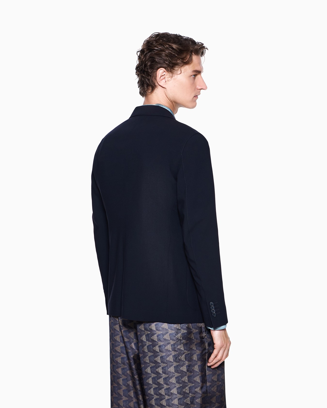 Einreihiges Sakko aus Schurwoll-Crêpe, Upton-Line Folie 5