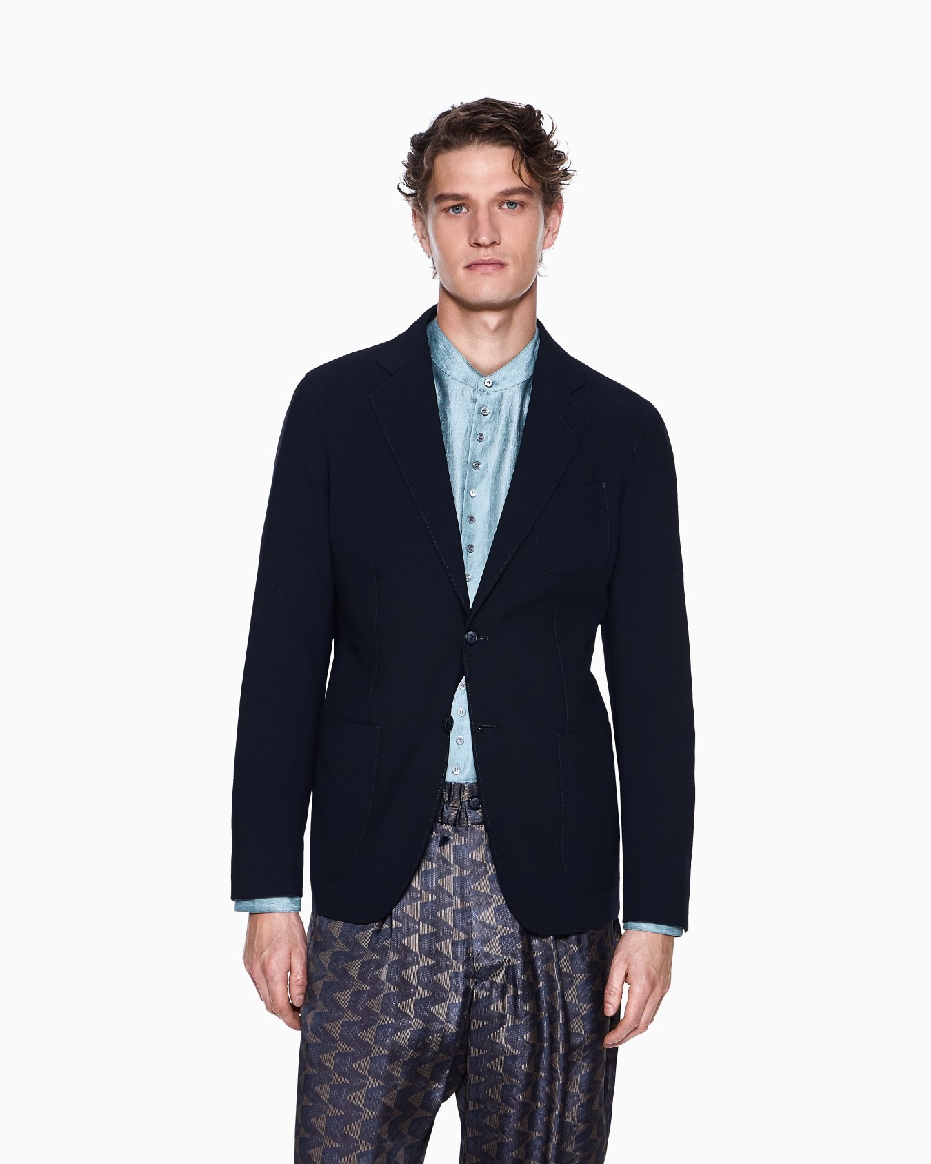 Einreihiges Sakko aus Schurwoll-Crêpe, Upton-Line Folie 3