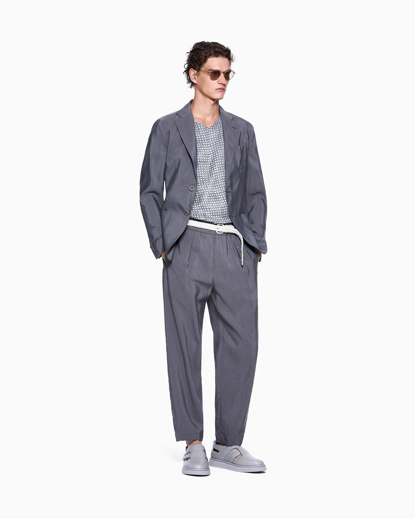 Upton Line single-breasted jacket in washed silk Slide 1