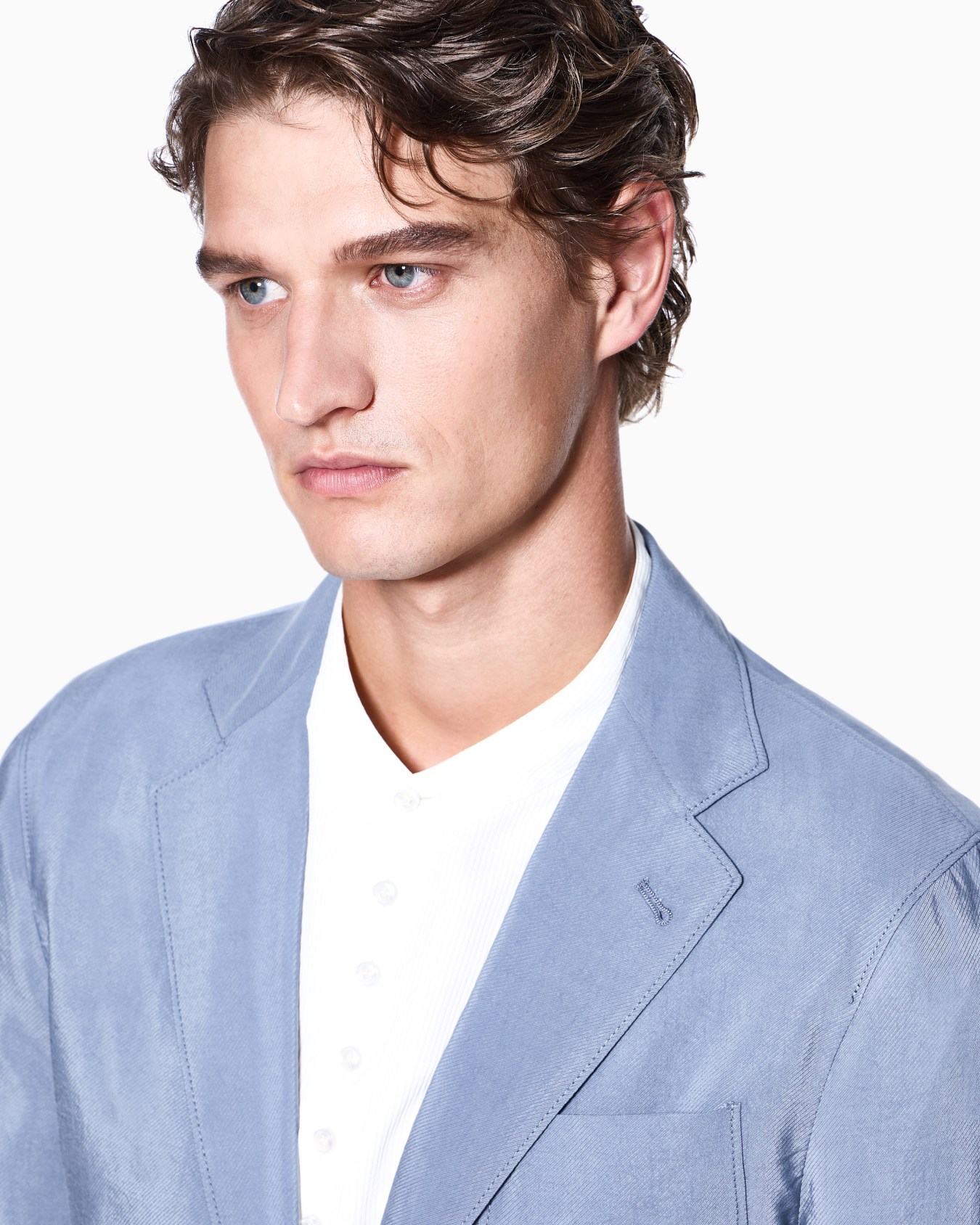 Upton Line single-breasted jacket in washed silk Slide 4