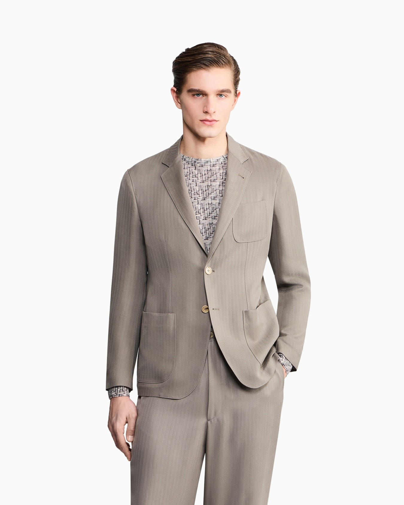 Fluid Chevron Jacket Slide 3