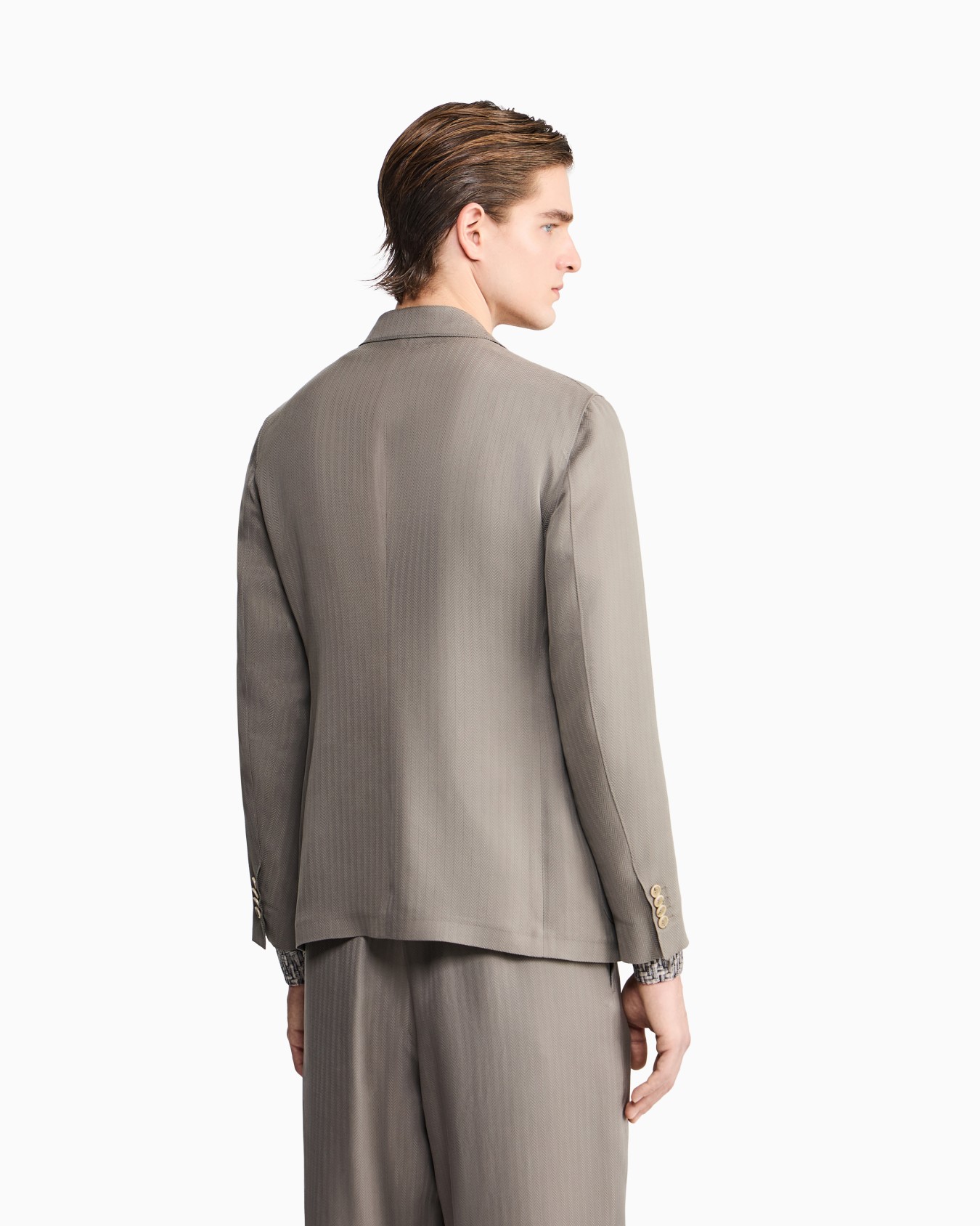 Fluid Chevron Jacket Slide 2