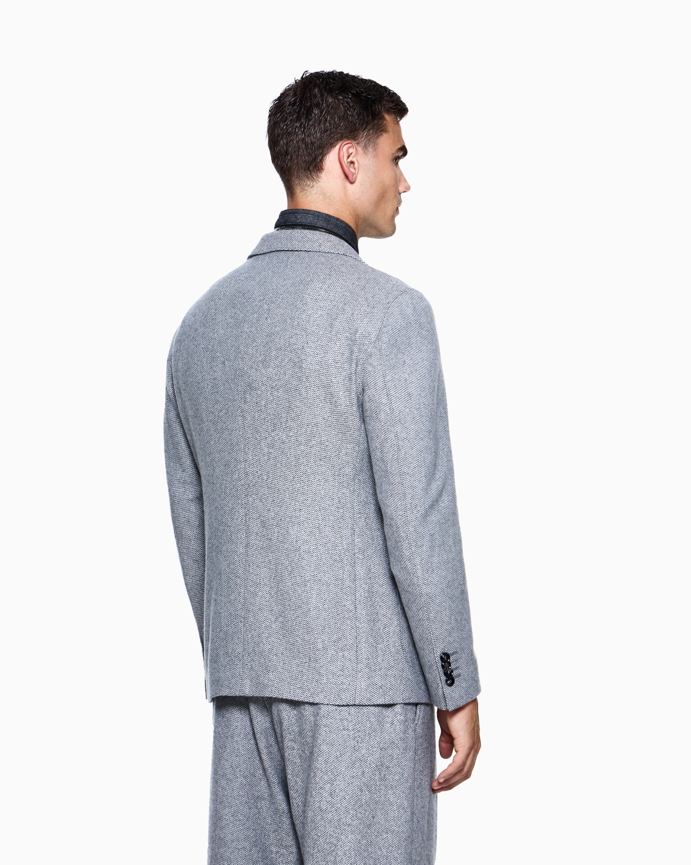 Upton Line single-breasted jacket in a pure cashmere knit Slide 2