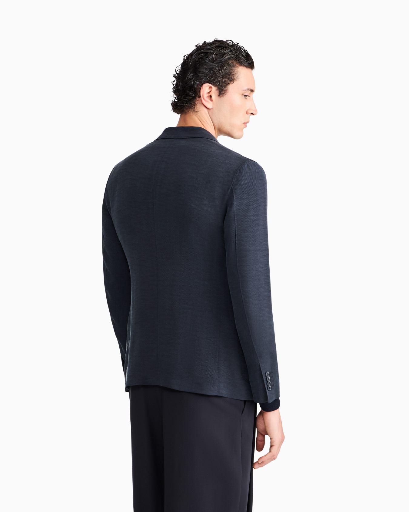 Single-breasted Upton jacket in cupro with peak lapels Slide 5