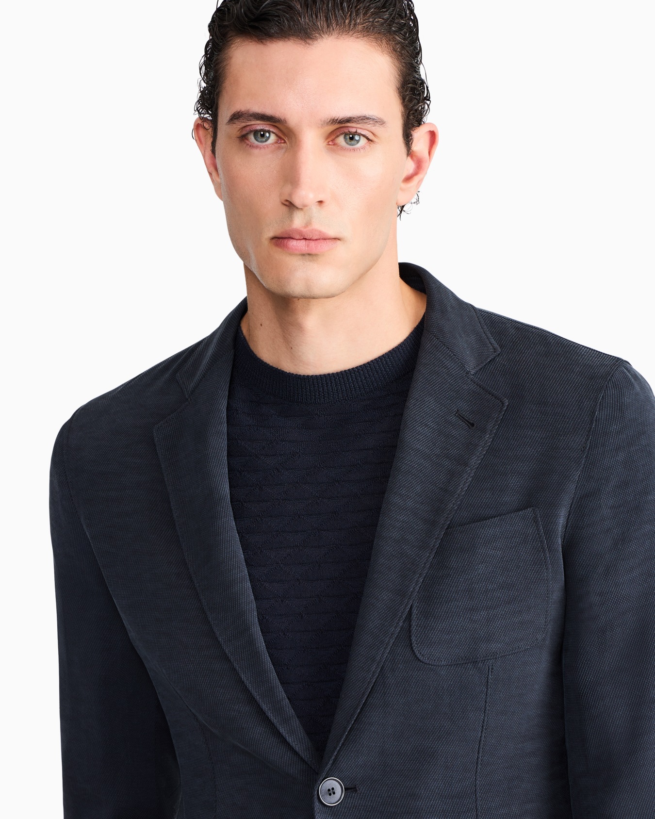 Single-breasted Upton jacket in cupro with peak lapels Slide 6