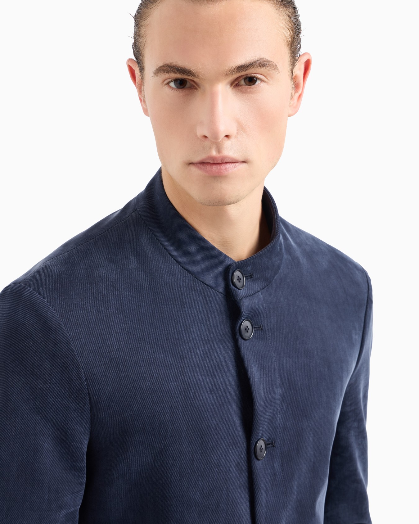 Single-breasted jacket in cupro jersey Slide 4